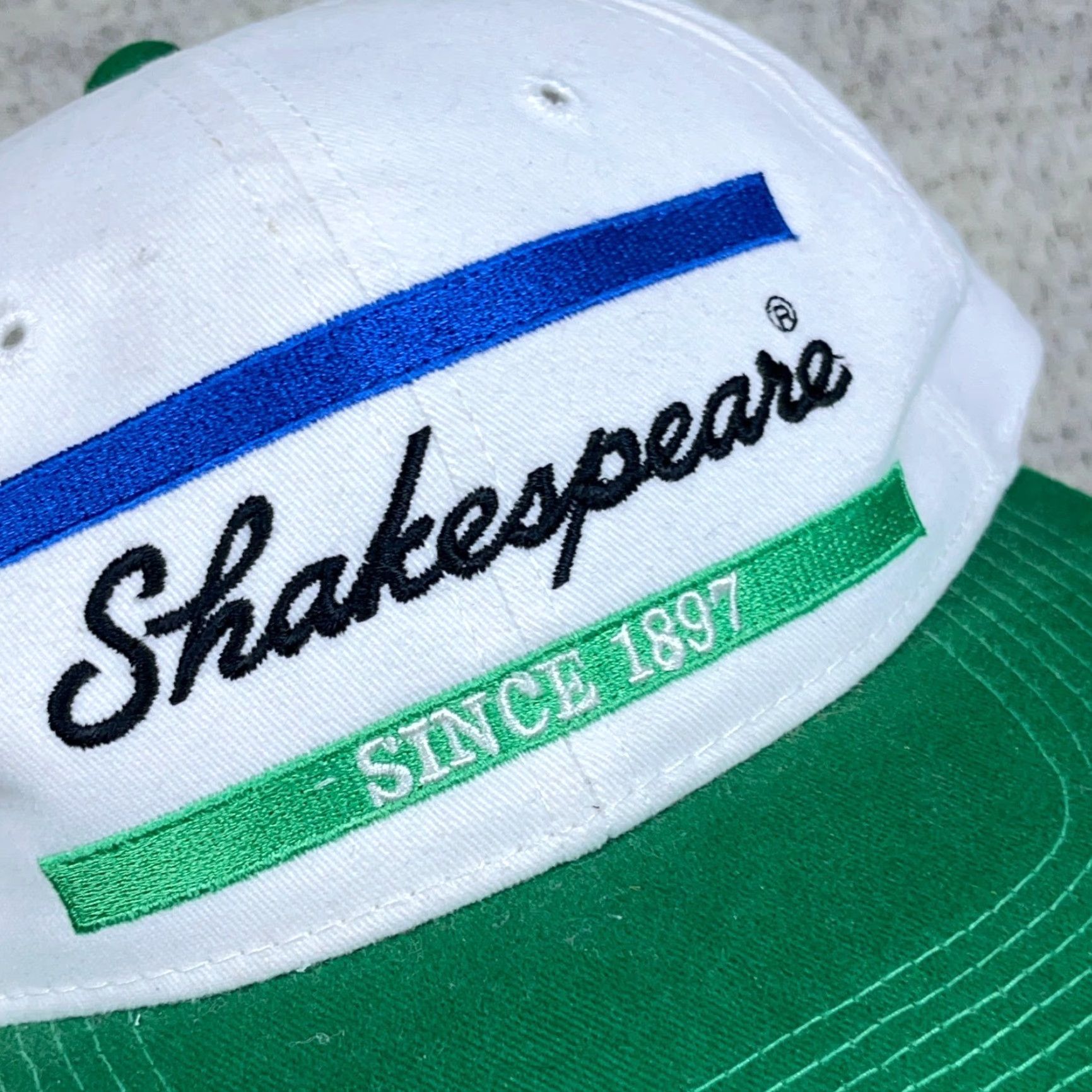 Vintage Vintage Shakespeare Hat Cap Strap Back Fishing Dad White Green Adjustable Adult Cap Size ONE SIZE - 2 Thumbnail
