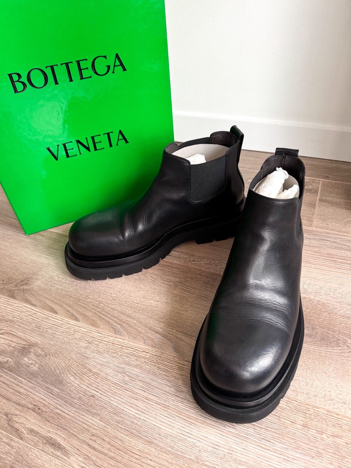 Bottega Veneta Men’s Bottega Veneta Lug Chelsea boots black leather 13 US Size US 13 / EU 46 - 7 Thumbnail