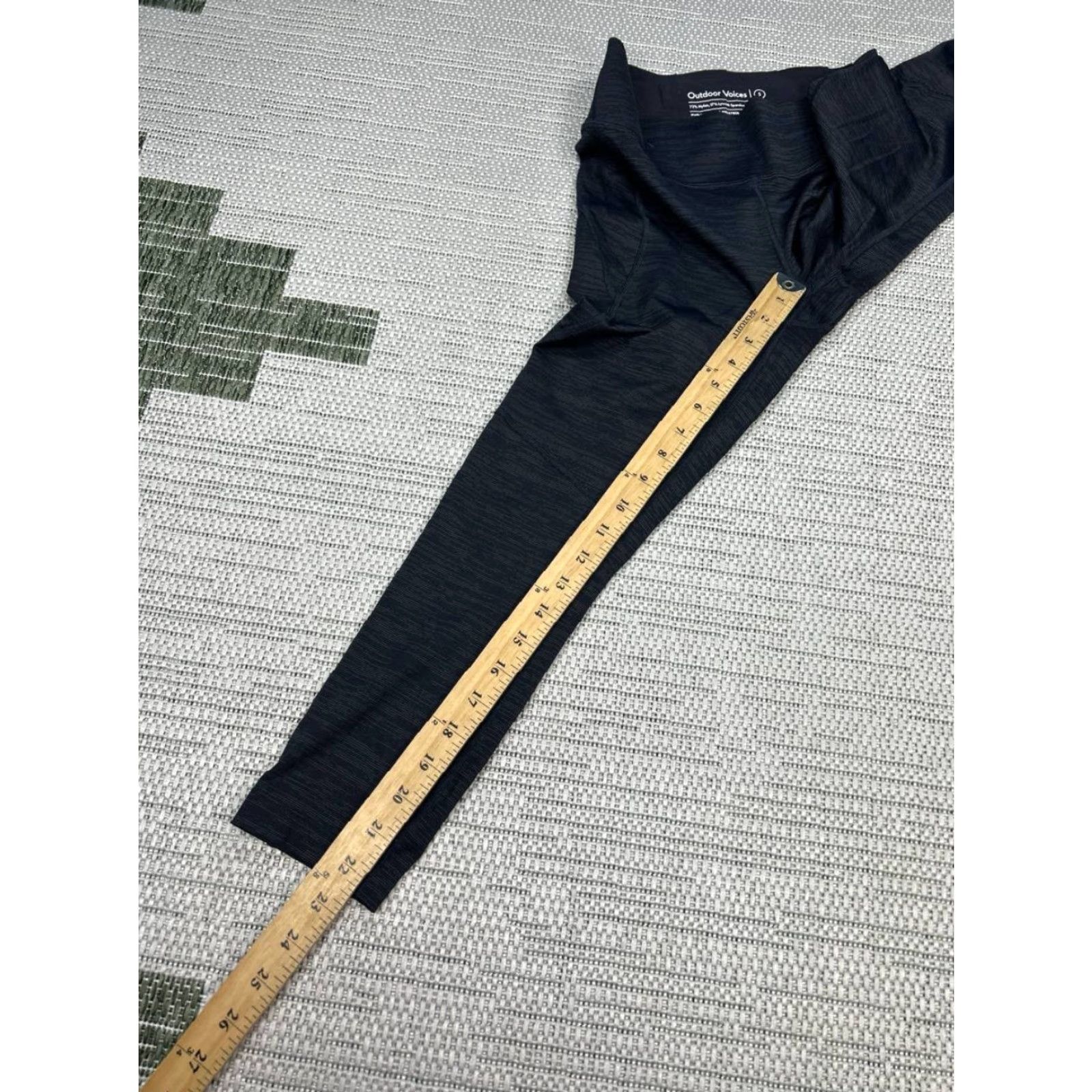 Outdoor Voices Outdoor Voices Leggings Womens Small Black Mid Rise Core Tech Sweat 7 8 Athletic Size 28" / US 6 / IT 42 - 3 Thumbnail