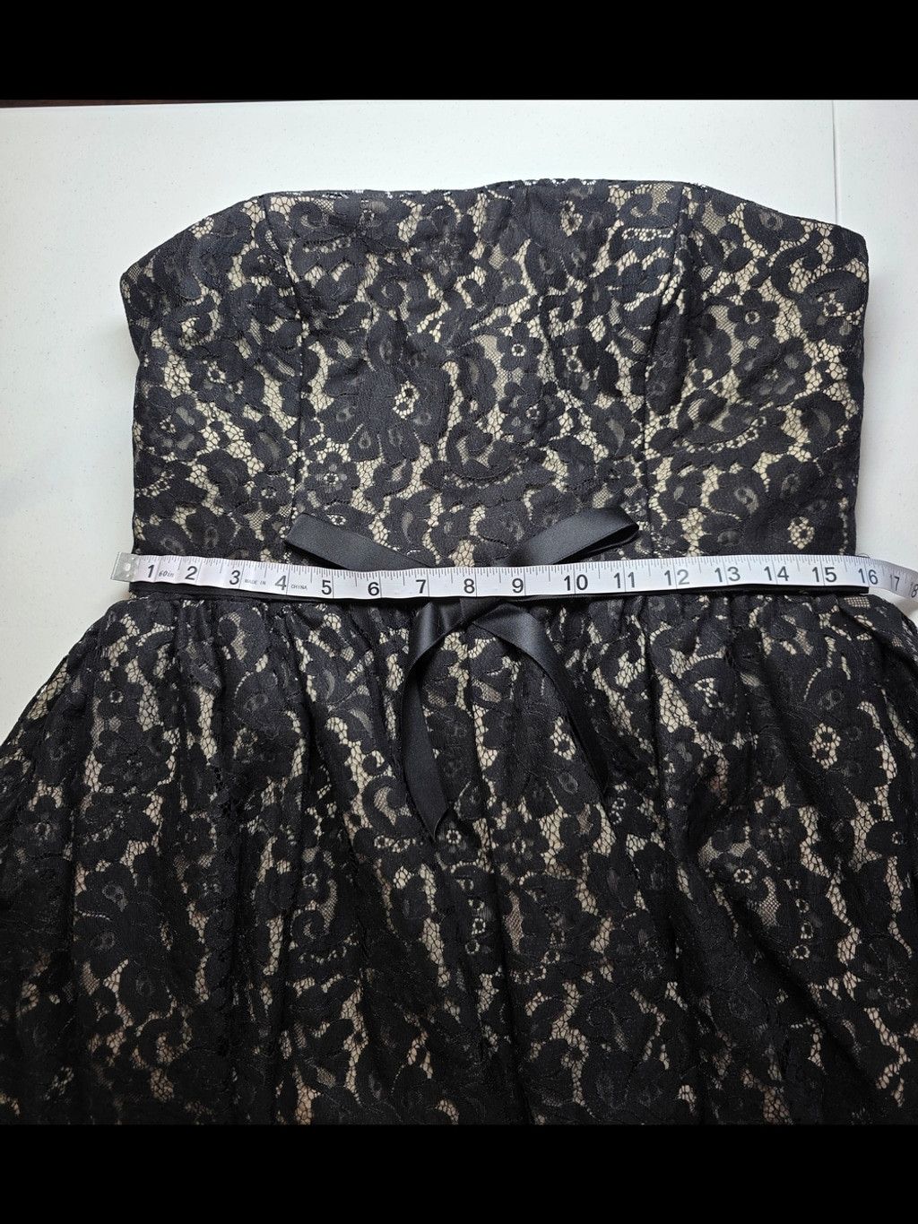 Neiman Marcus Neiman Marcus x Robert Rodriguez Black Lace Strapless Party Size M / US 6-8 / IT 42-44 - 7 Thumbnail