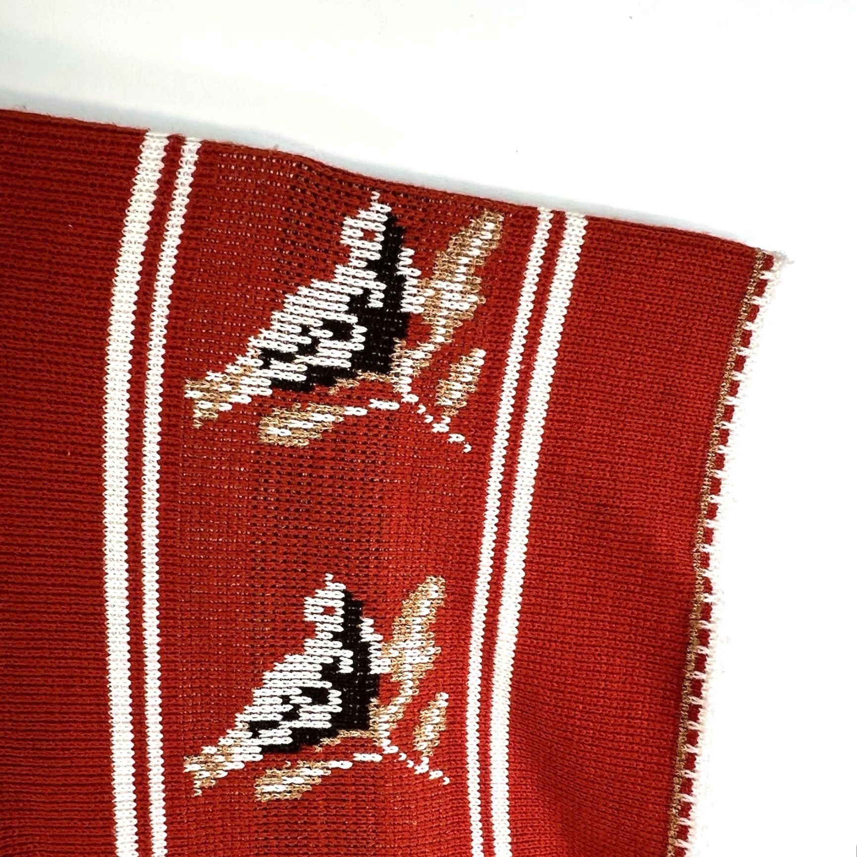 Rusty VINTAGE Southwestern Bird Poncho Sweater Womens One Size Rust Orange Animal Print Cape with Fringe Tasseled Accents Size ONE SIZE - 7 Thumbnail