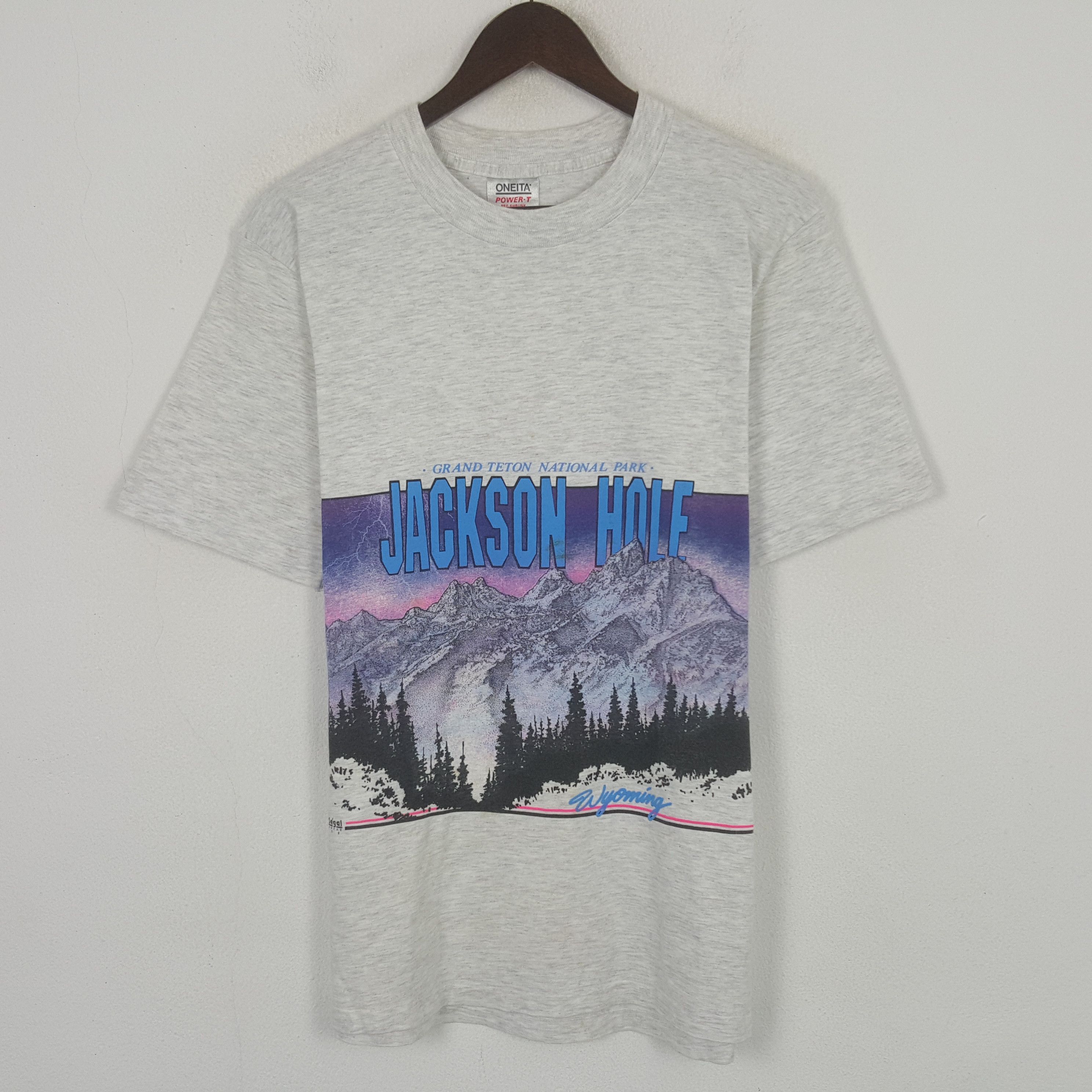 Vintage Vintage Jackson Hole Mountain Tshirt Size US M / EU 48-50 / 2 - 1 Thumbnail