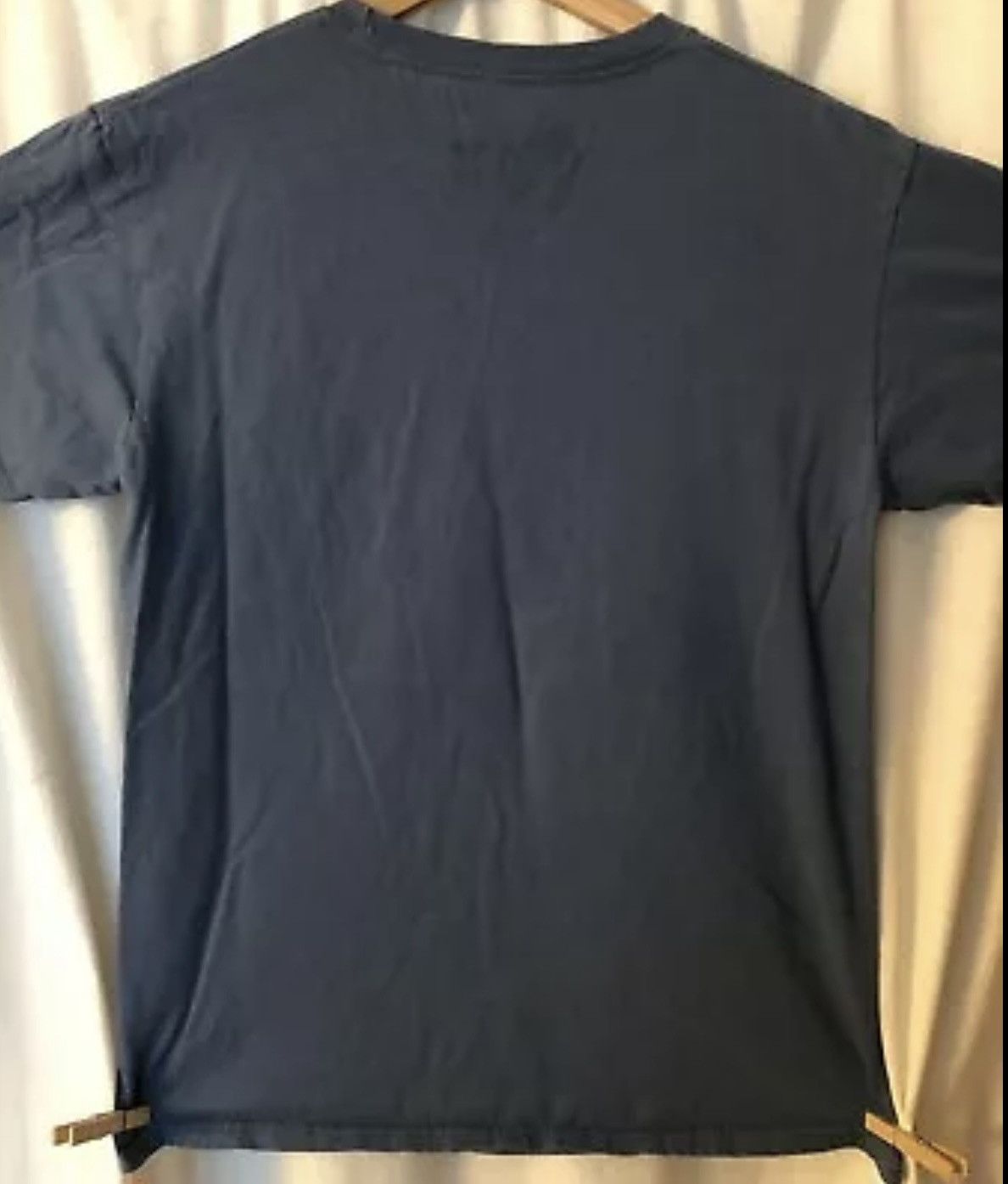 VIBE Tee: Awesome Sole Addiction Wolf Medium Bailey Apparel Vibes Size US M / EU 48-50 / 2 - 2 Thumbnail