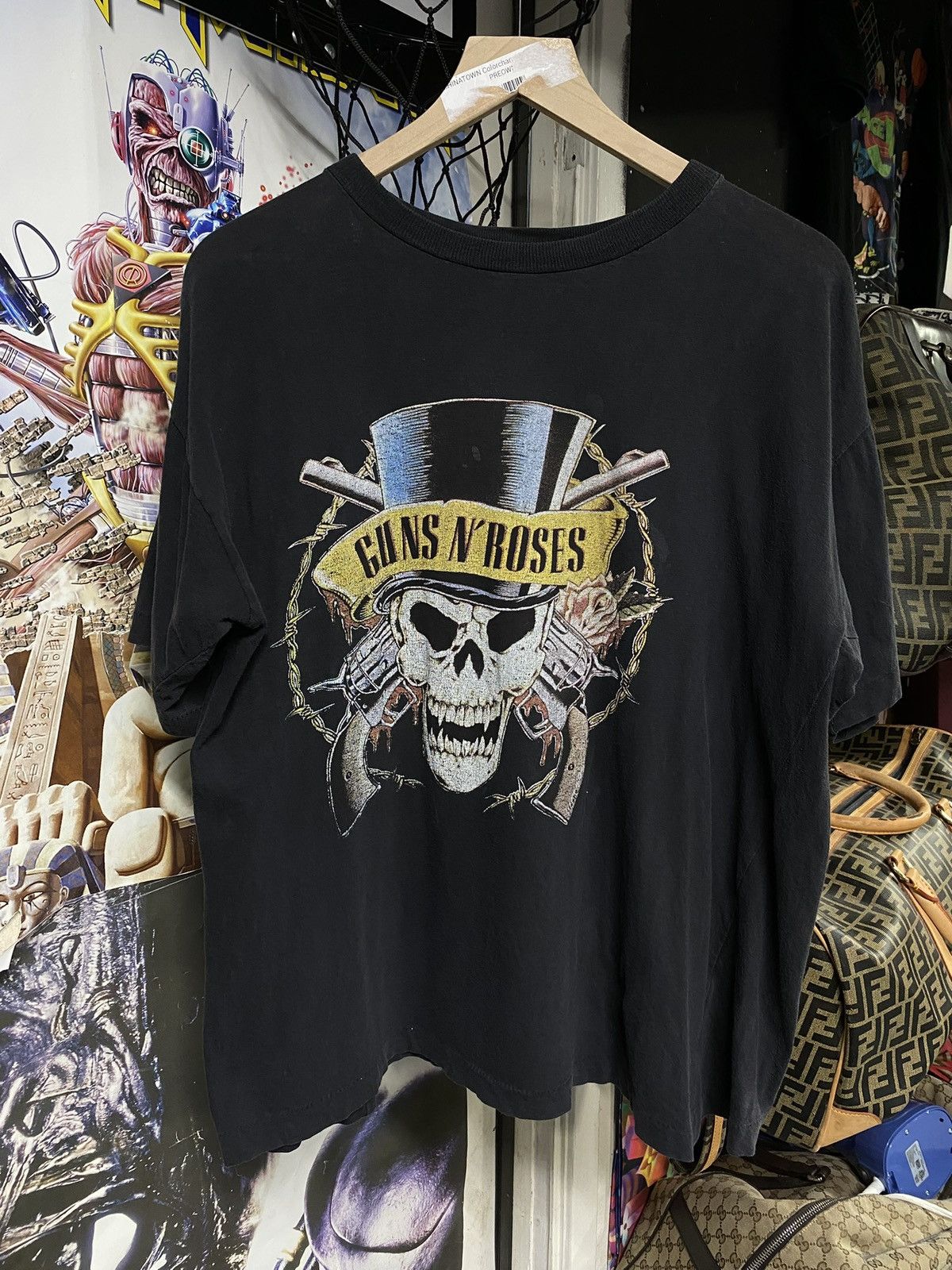 Band Tees Vintage 90’s Guns N’ Roses Band T Shirt Adult Medium Size US M / EU 48-50 / 2 - 1 Thumbnail
