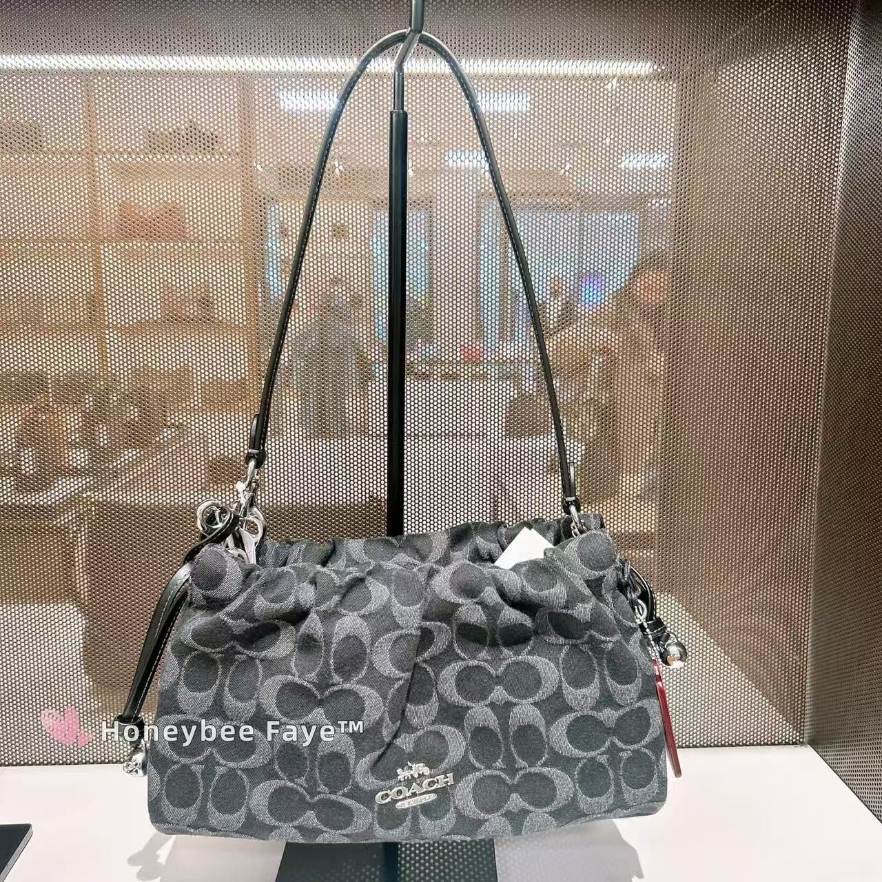 Coach Faye Shoulder Bag In Signature Denim CDB93 Size ONE SIZE - 1 Thumbnail