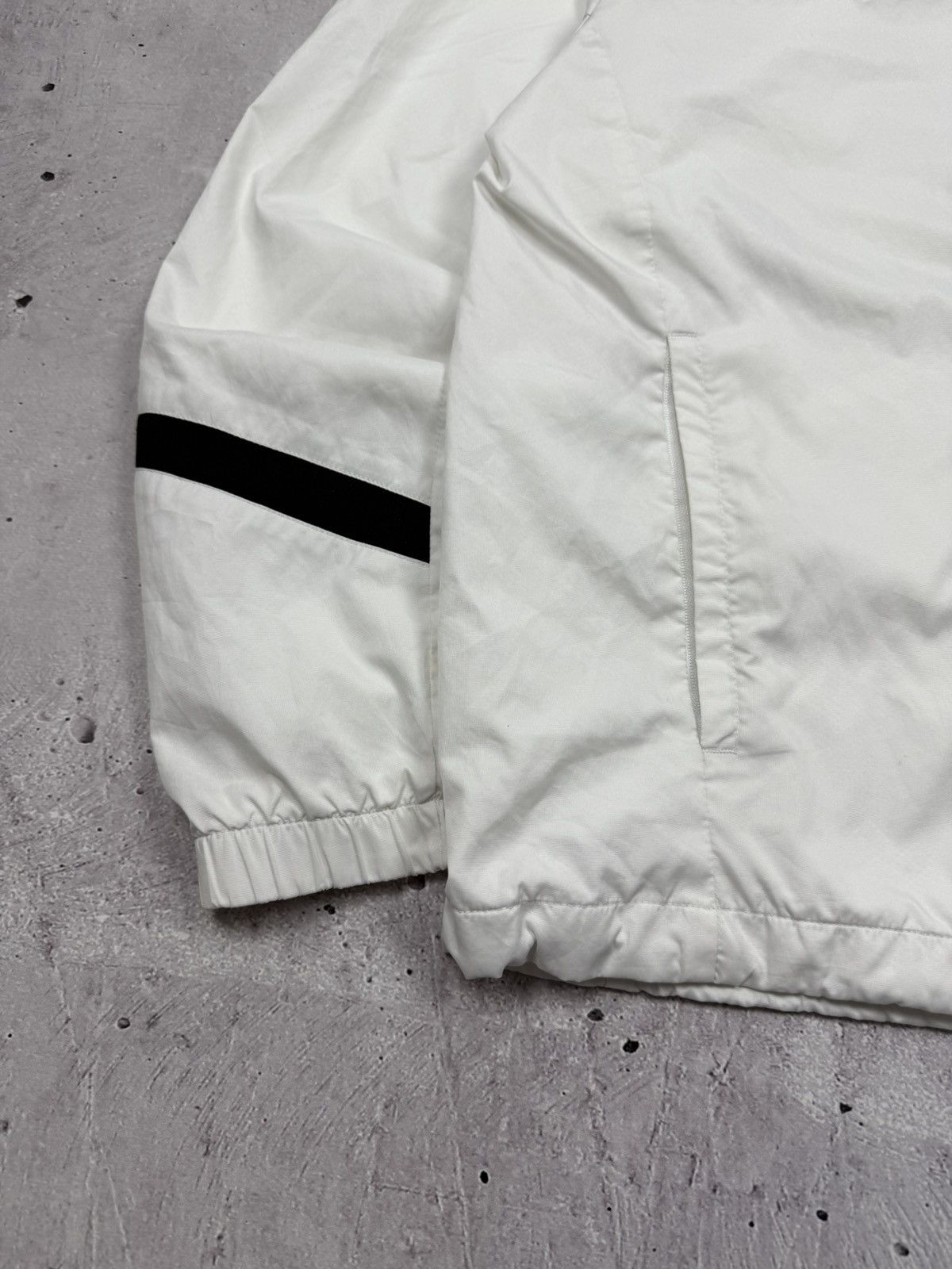 Nike × Vintage Vintage Nike Juventus Blockcore Nylon Track Jacket Size US M / EU 48-50 / 2 - 5 Thumbnail