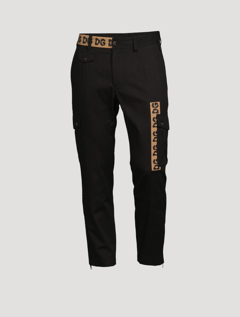 o1y0125 Logo Cargo Pant in Black
