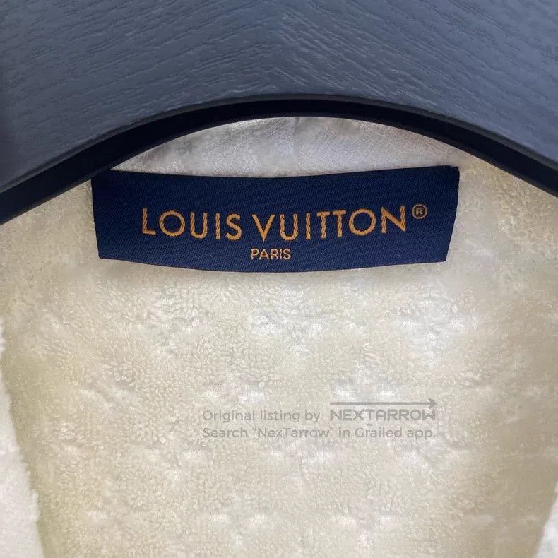 Louis Vuitton Louis Vuitton FW25 embossed logo full-print towel short sl Size US S / EU 44-46 / 1 - 5 Thumbnail