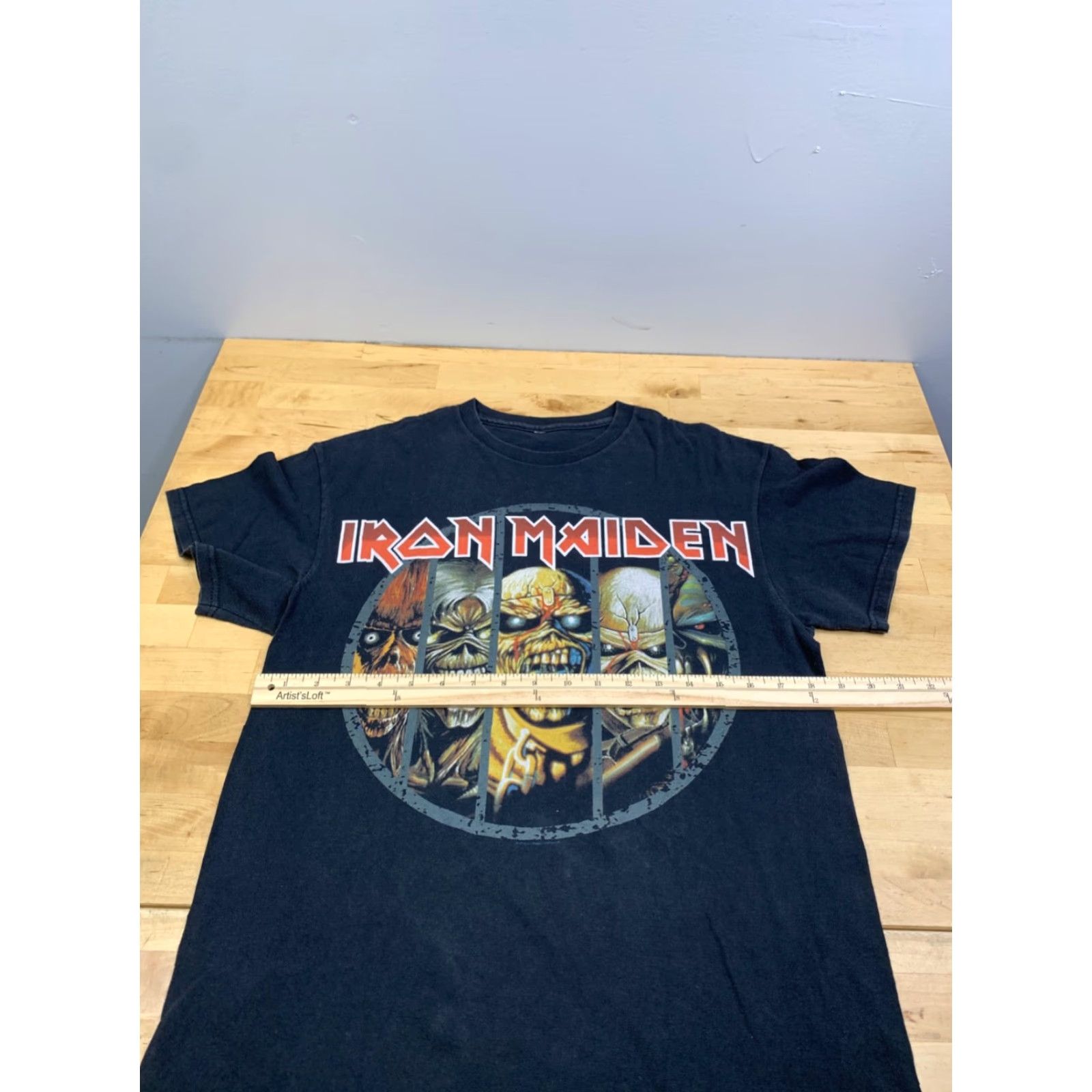 Vintage Iron Maiden Shirt Mens M Black Cotton Short Sleeve Crew Neck Band Rock Heavy Metal Vintage No Unscented Size US M / EU 48-50 / 2 - 5 Thumbnail