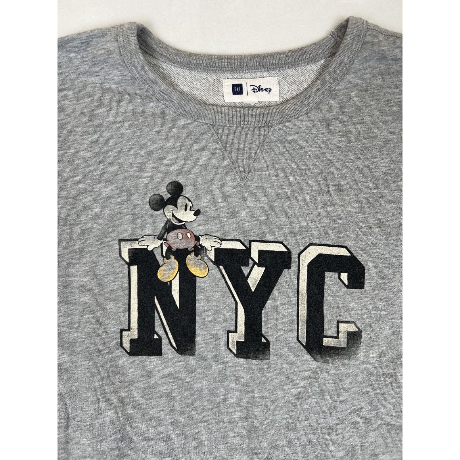 Gap Gap Disney Sweater Dress Size Medium Mickey Mouse New York G Size M / US 6-8 / IT 42-44 - 2 Thumbnail