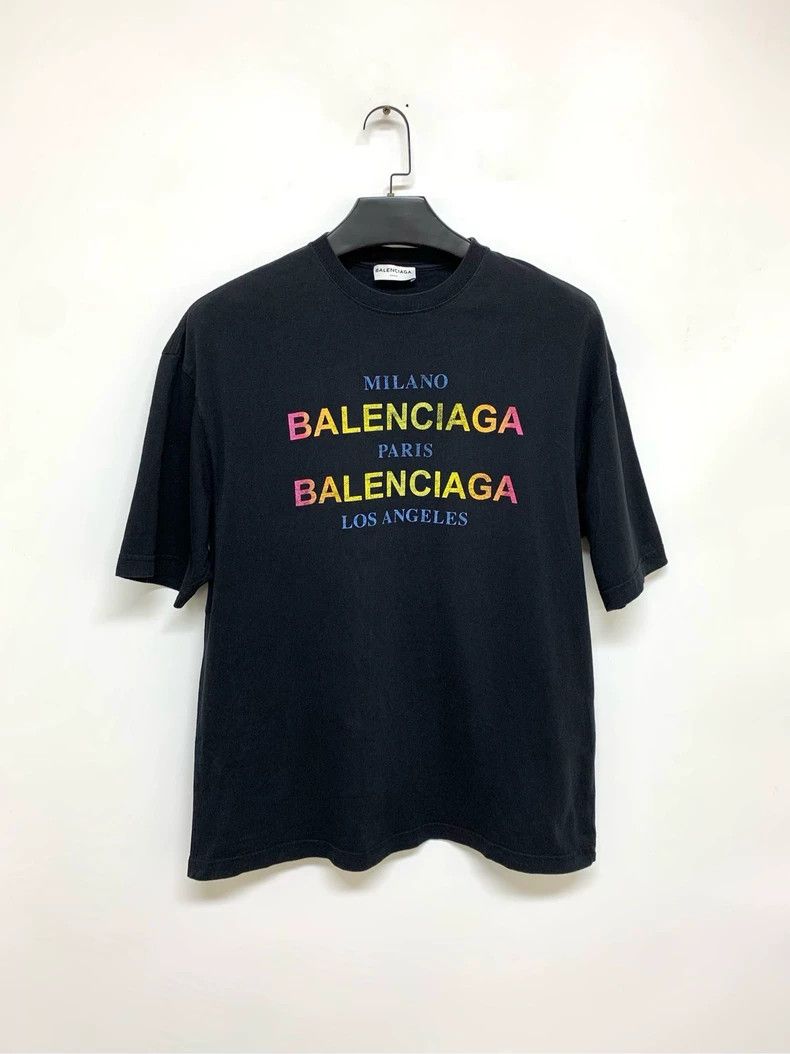 Balenciaga Balenciaga Black printed short sleeves Size US S / EU 44-46 / 1 - 1 Thumbnail