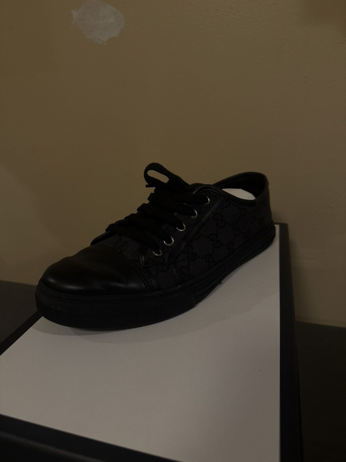 Gucci Gucci GG Canvas and Leather Low Top Sneaker Size US 8 / EU 41 - 8 Thumbnail