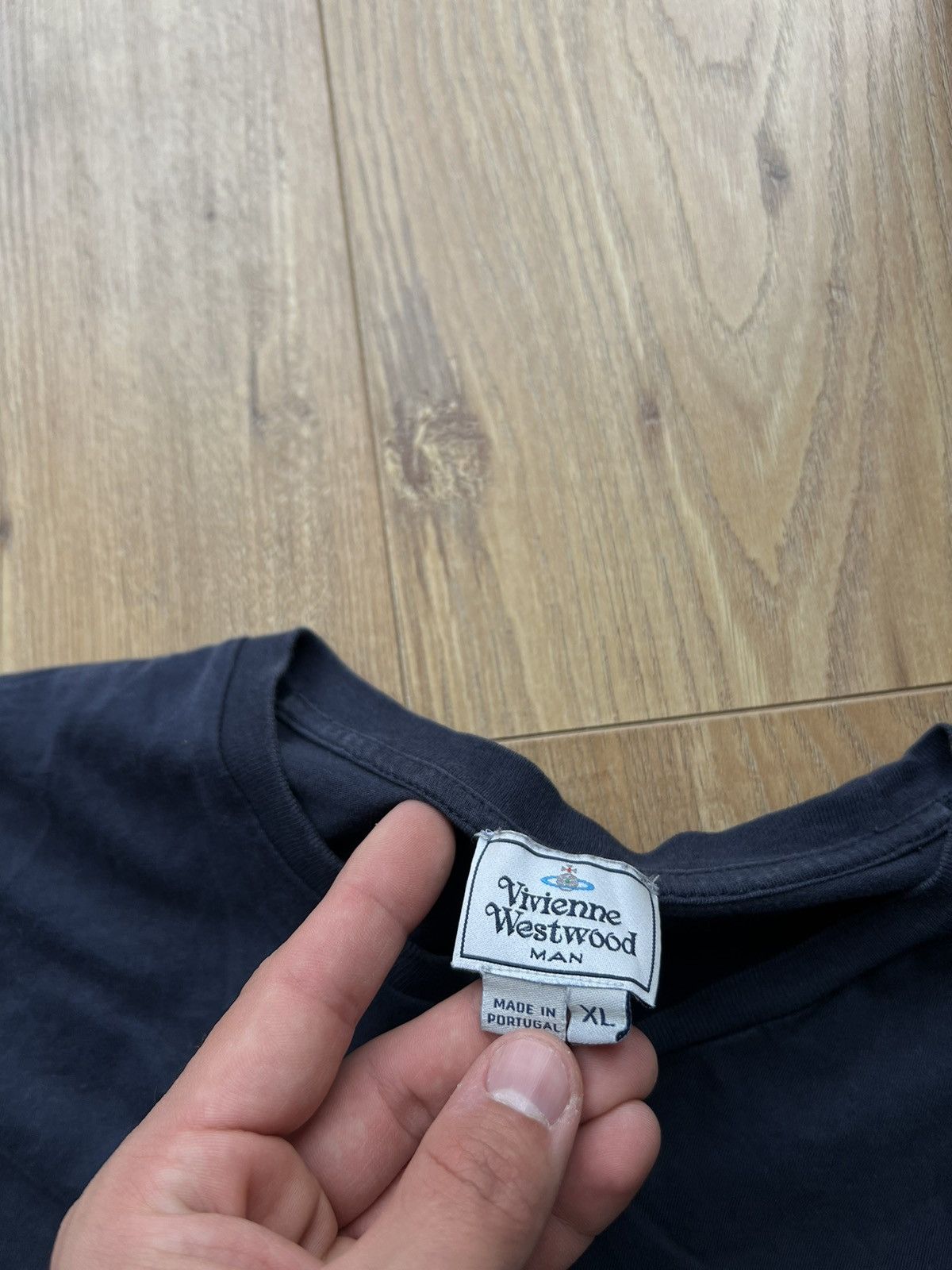 Vivienne Westwood 00’s VIVIENNE WESTWOOD RARE SMALL LOGO TEE Y2K Size US XL / EU 56 / 4 - 3 Thumbnail