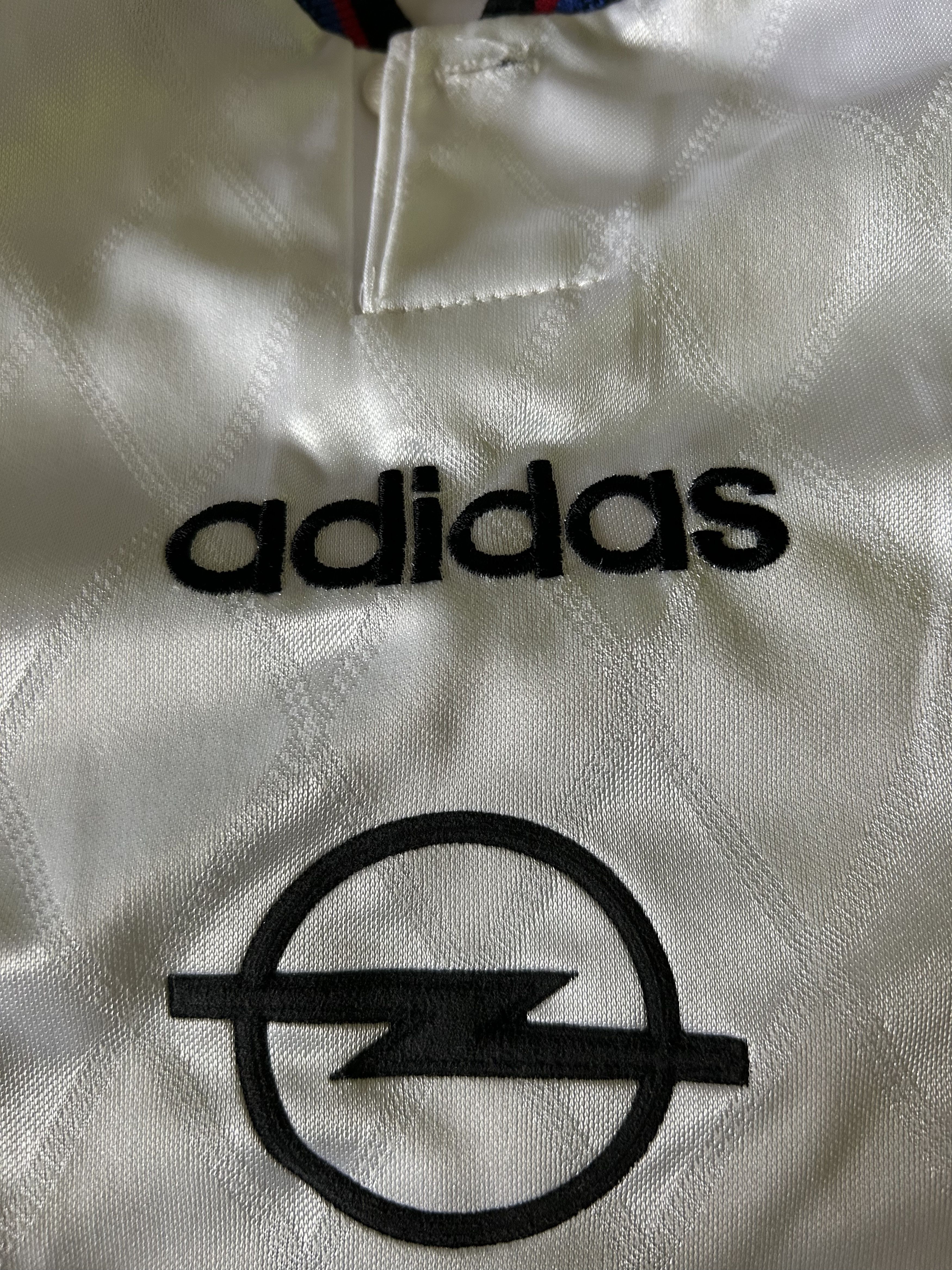 Adidas Vintage BAYERN MUNICH FC 1996 - 1998 - Adidas - S/M - UNIQUE Size US M / EU 48-50 / 2 - 8 Thumbnail