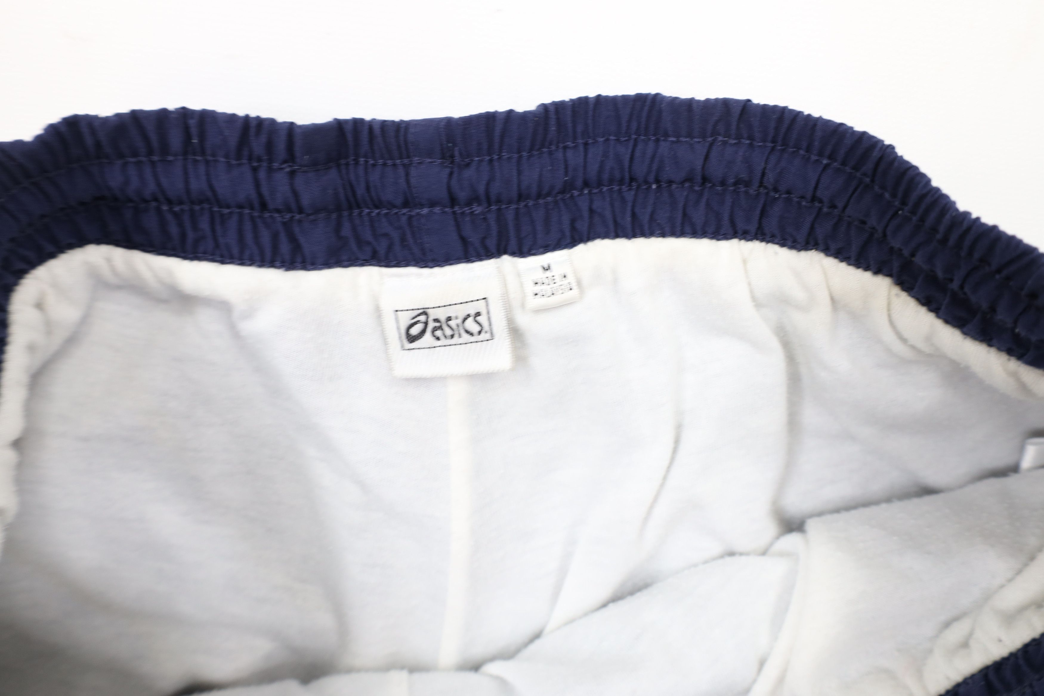 Asics × Vintage Vintage 90s Asics Spell Out Lined Windbreaker Pants Blue Size US 34 / EU 50 - 9 Thumbnail