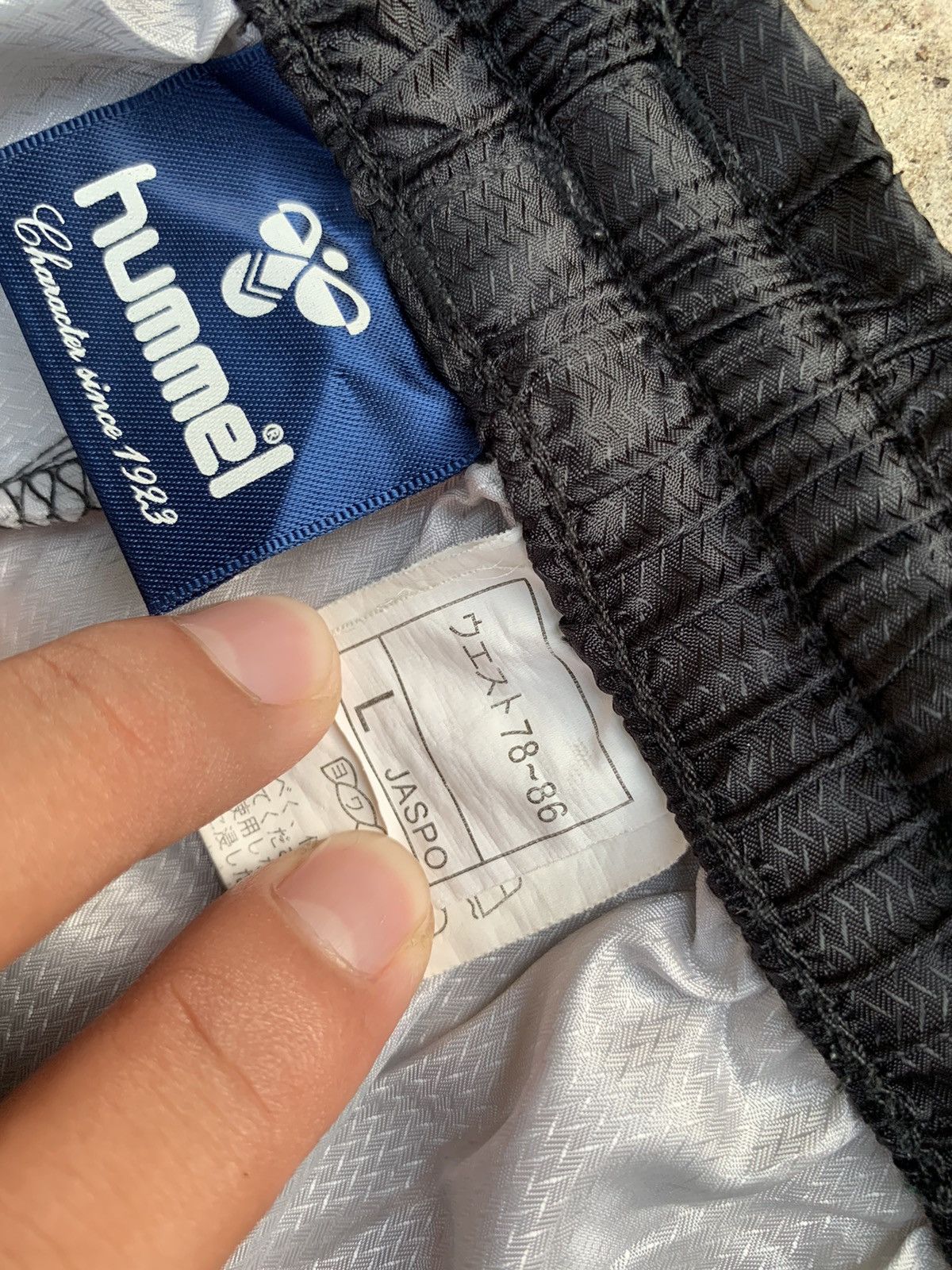 Hummel Vintage Hummel Germany Football Trackpants Size US 35 - 10 Thumbnail