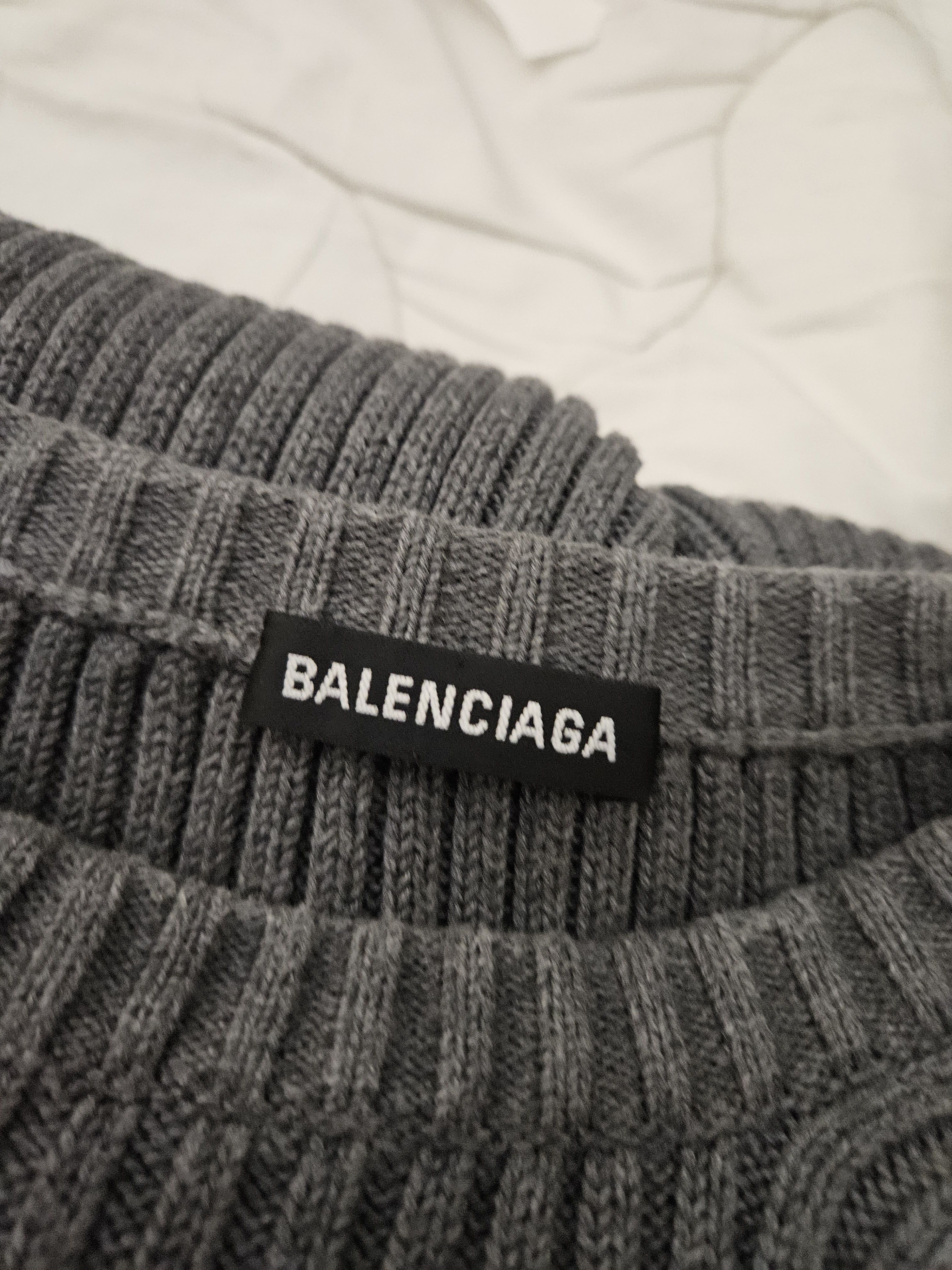 Balenciaga Oversized Gray Striped BB Logo Crewneck Sweater Size US XS / EU 42 / 0 - 5 Thumbnail