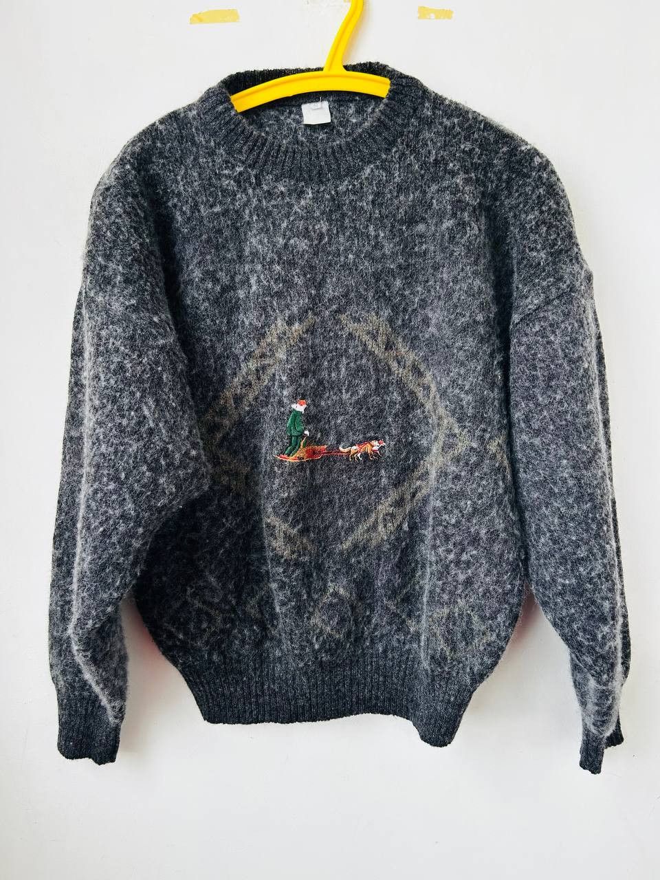Vintage VTG sweater #187 Size US S / EU 44-46 / 1 - 1 Thumbnail