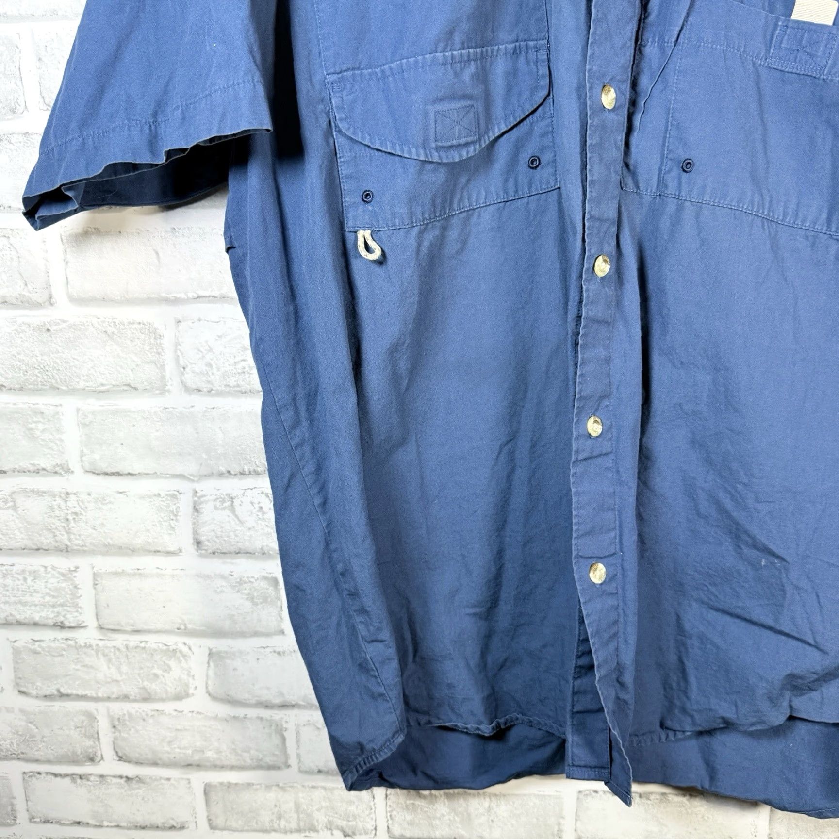 Vintage Columbia Shirt Men L Blue Short Sleeve Button-Up PFG Polyester Blend Vented Hiking Size US 33 - 3 Thumbnail
