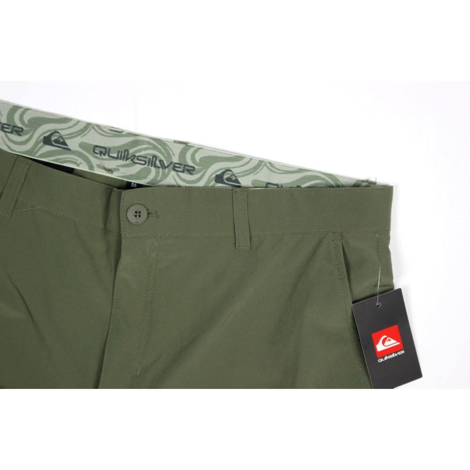 Quiksilver Quiksilver Men’s Hybrid 9" Shorts Cargo Zip Pocket 36 Dusty Olive Green Size US 36 / EU 52 - 4 Thumbnail