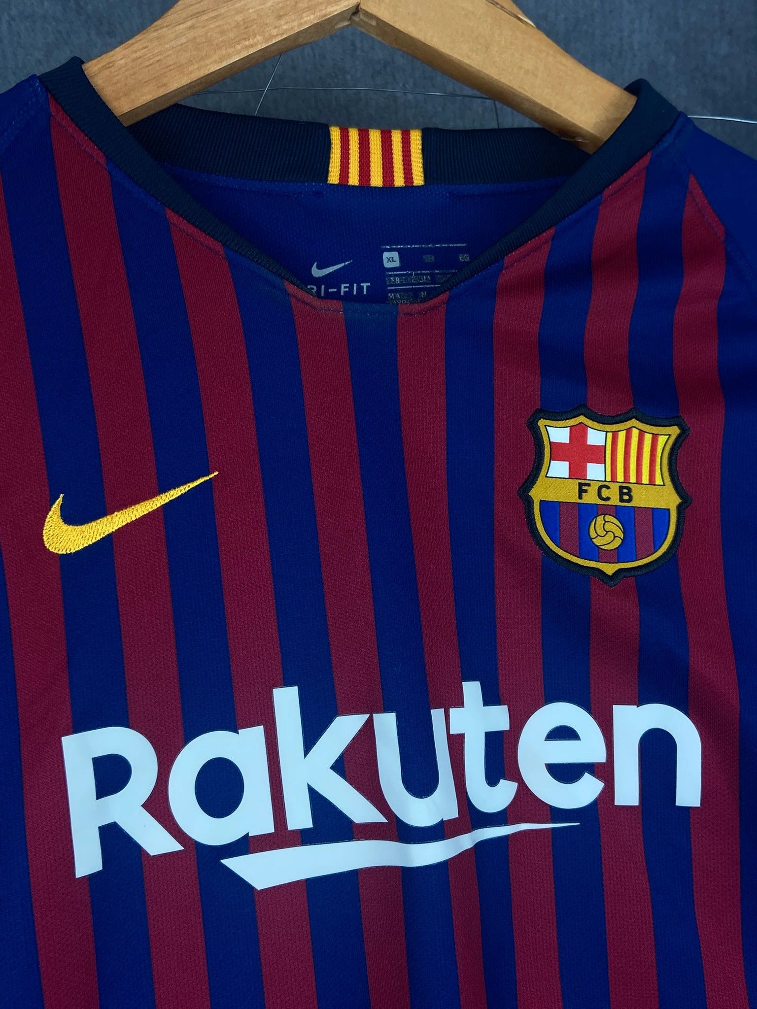 Nike Nike FC Barcelona Lionel Messi | La Liga Patch | Size S Size US S / EU 44-46 / 1 - 3 Thumbnail