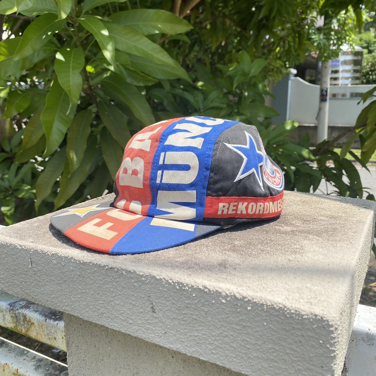 Vintage FC Bayern München logo AOP cap Size ONE SIZE - 3 Thumbnail