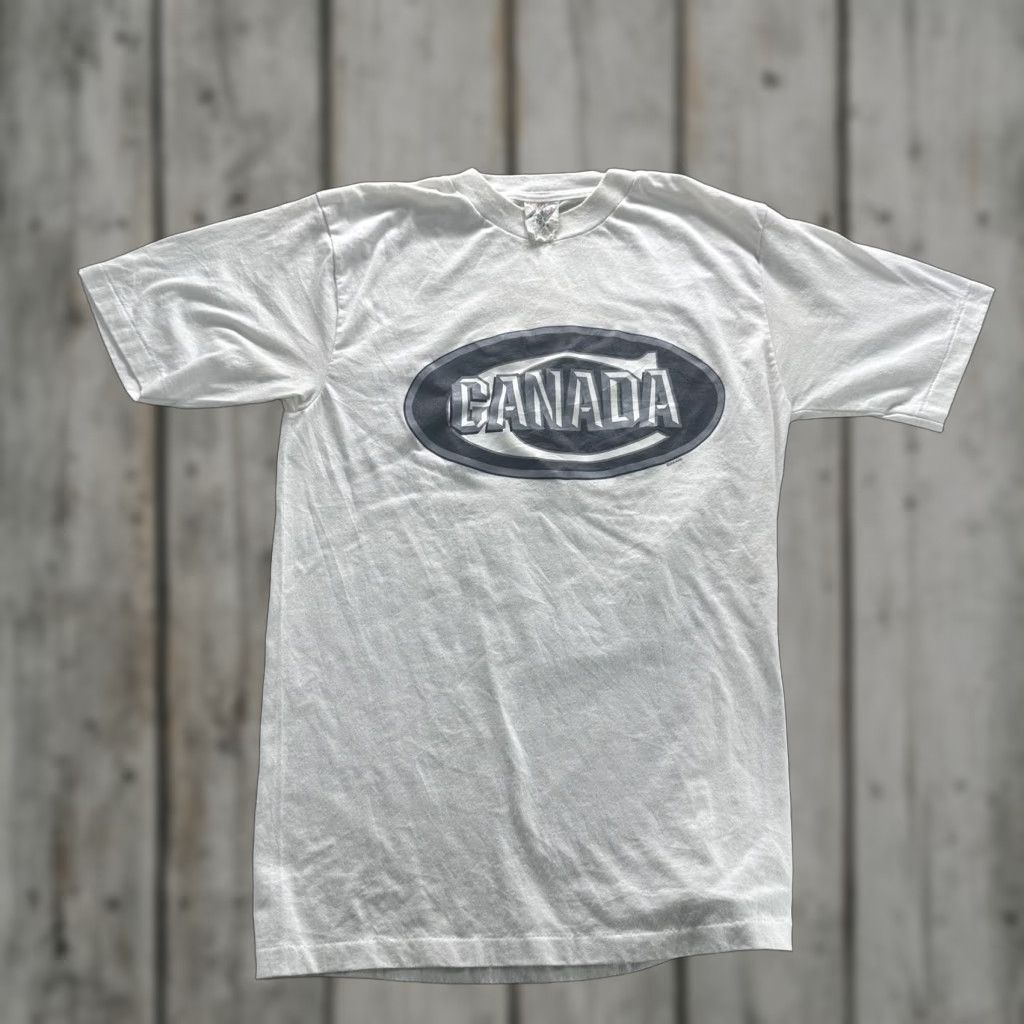 Other VINTAGE Quality Goods Canada Shirt Mens L White Tourist Souvenir Graphic 90s SS Size US L / EU 52-54 / 3 - 1 Thumbnail