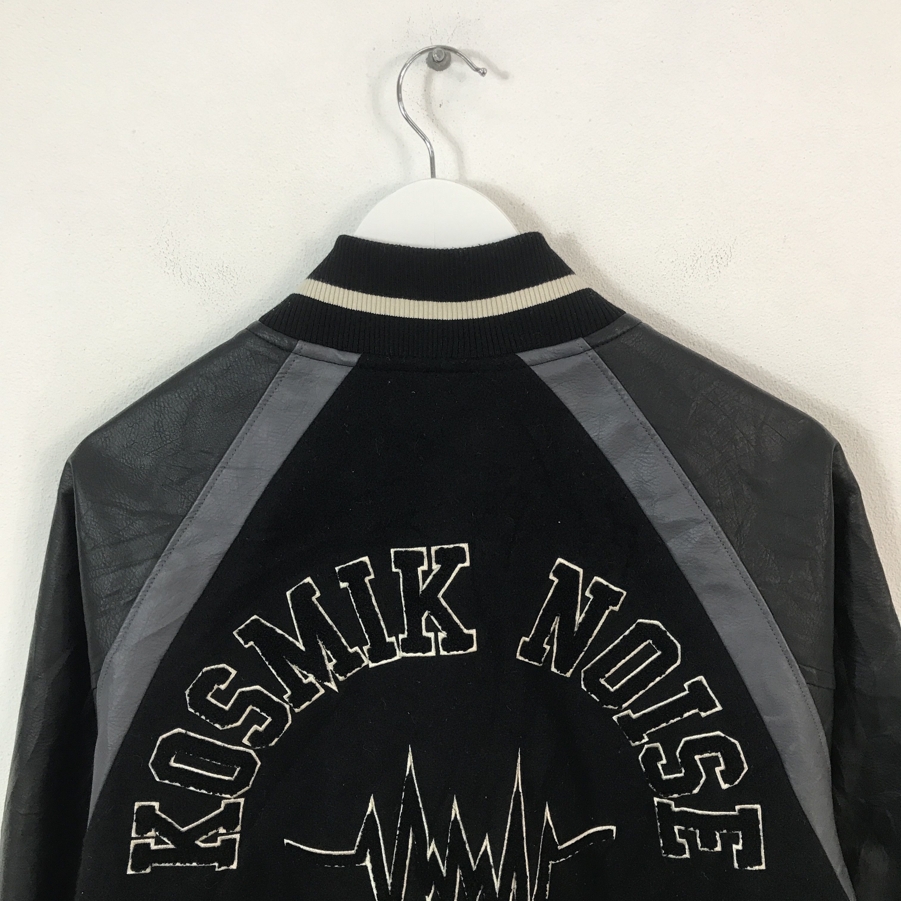 GU × Undercover Undercover x Gu Varsity kosmik noise snap Button jacket Size US M / EU 48-50 / 2 - 4 Thumbnail