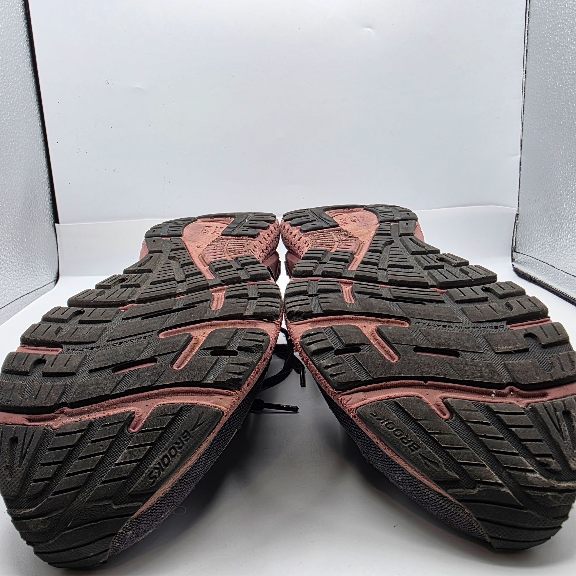 Brooks Brooks Adrenaline 21 Womens Size 8.5 Black Pink Athletic Run Size US 8.5 / IT 38.5 - 11 Thumbnail