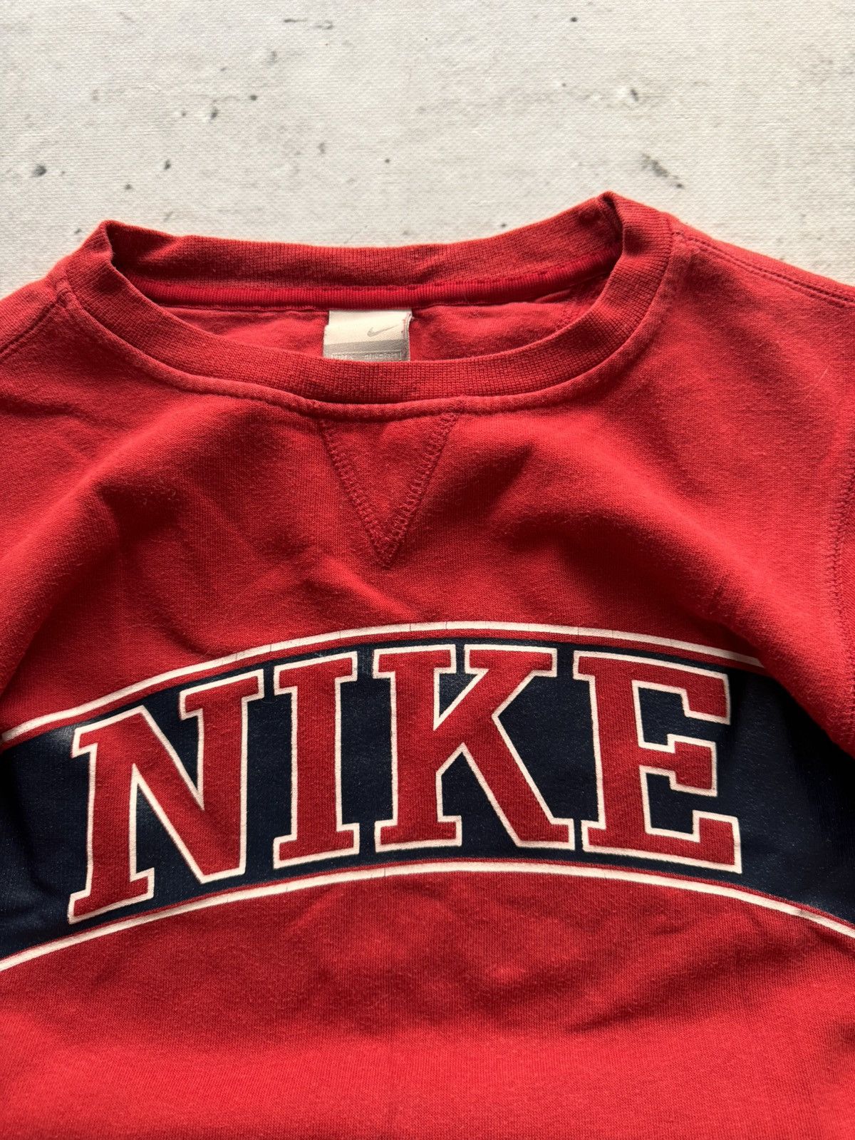 Nike × Vintage NIKE VINTAGE CENTER LOGO OVERSIZE BOXY SWEATSHIRT Size US S / EU 44-46 / 1 - 5 Thumbnail