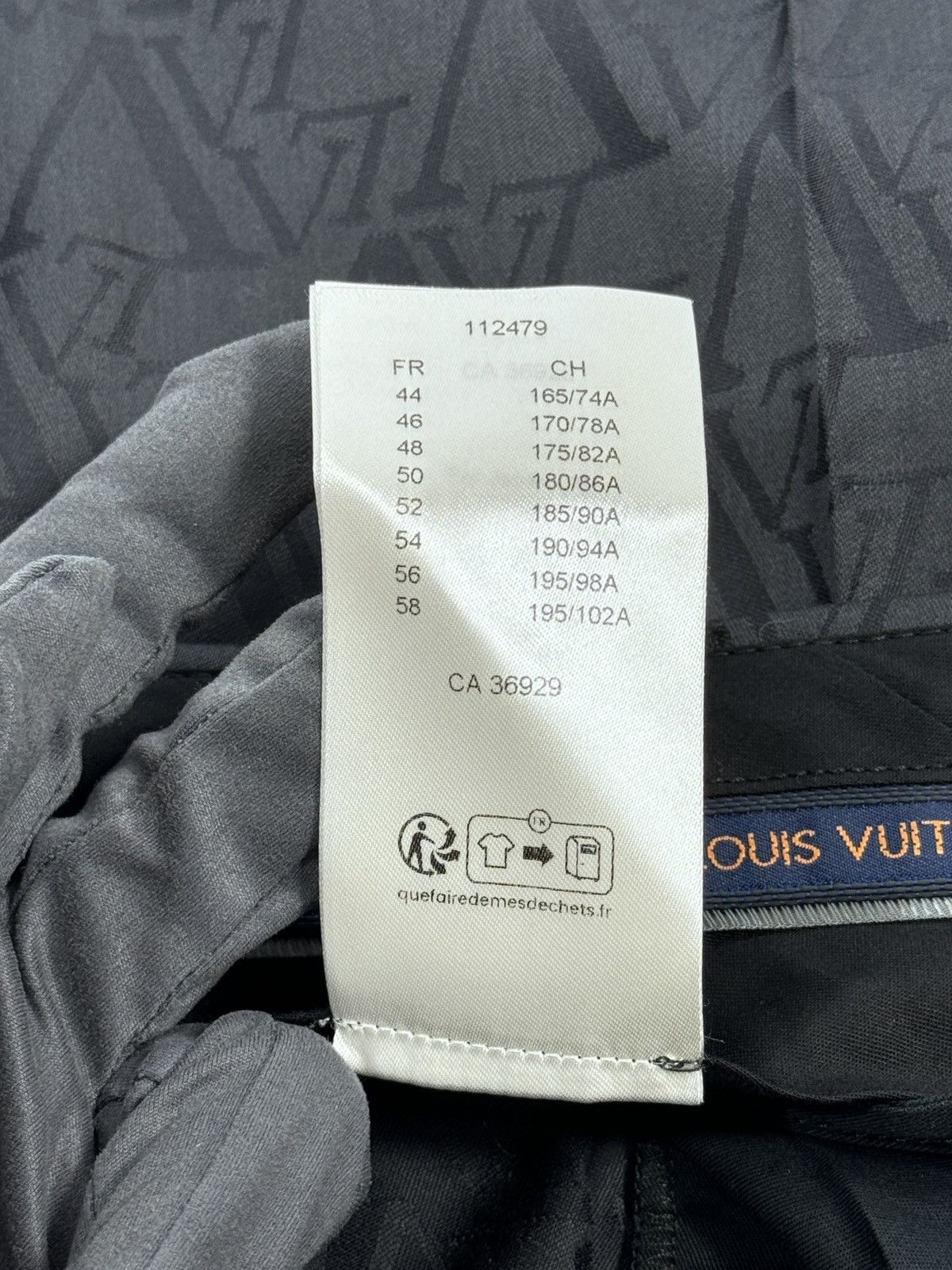 Louis Vuitton LOGO PRINT TROUSERS Size US 36 / EU 52 - 10 Thumbnail