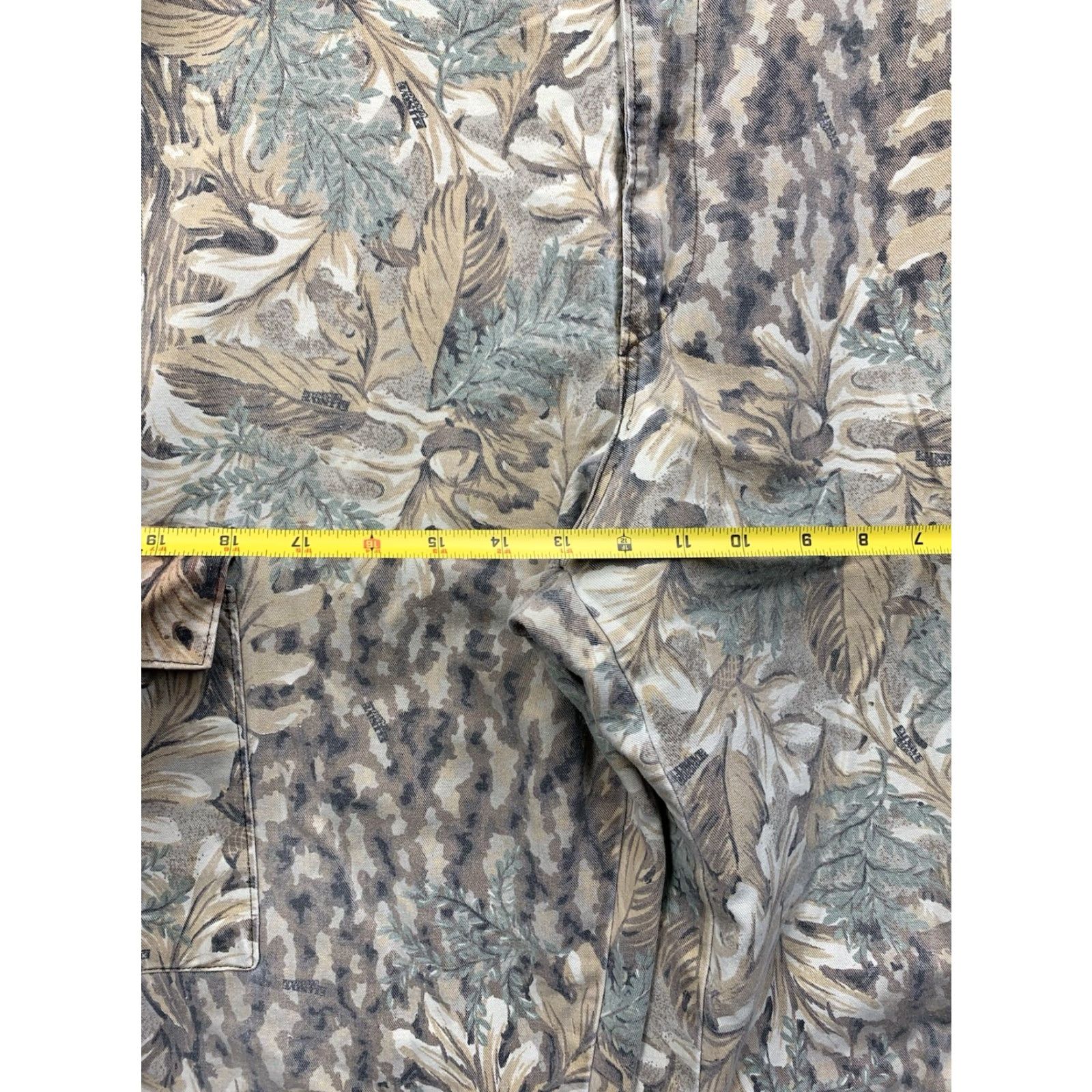 Vintage VINTAGE Liberty USA Realtree Treebark Camo Pants Mens 38x31 Camouflage 5-Pocket Cargo Straight Washed Cotton USA Hunting Outdoors 90s Modern Mens Size US 38 / EU 54 - 6 Thumbnail