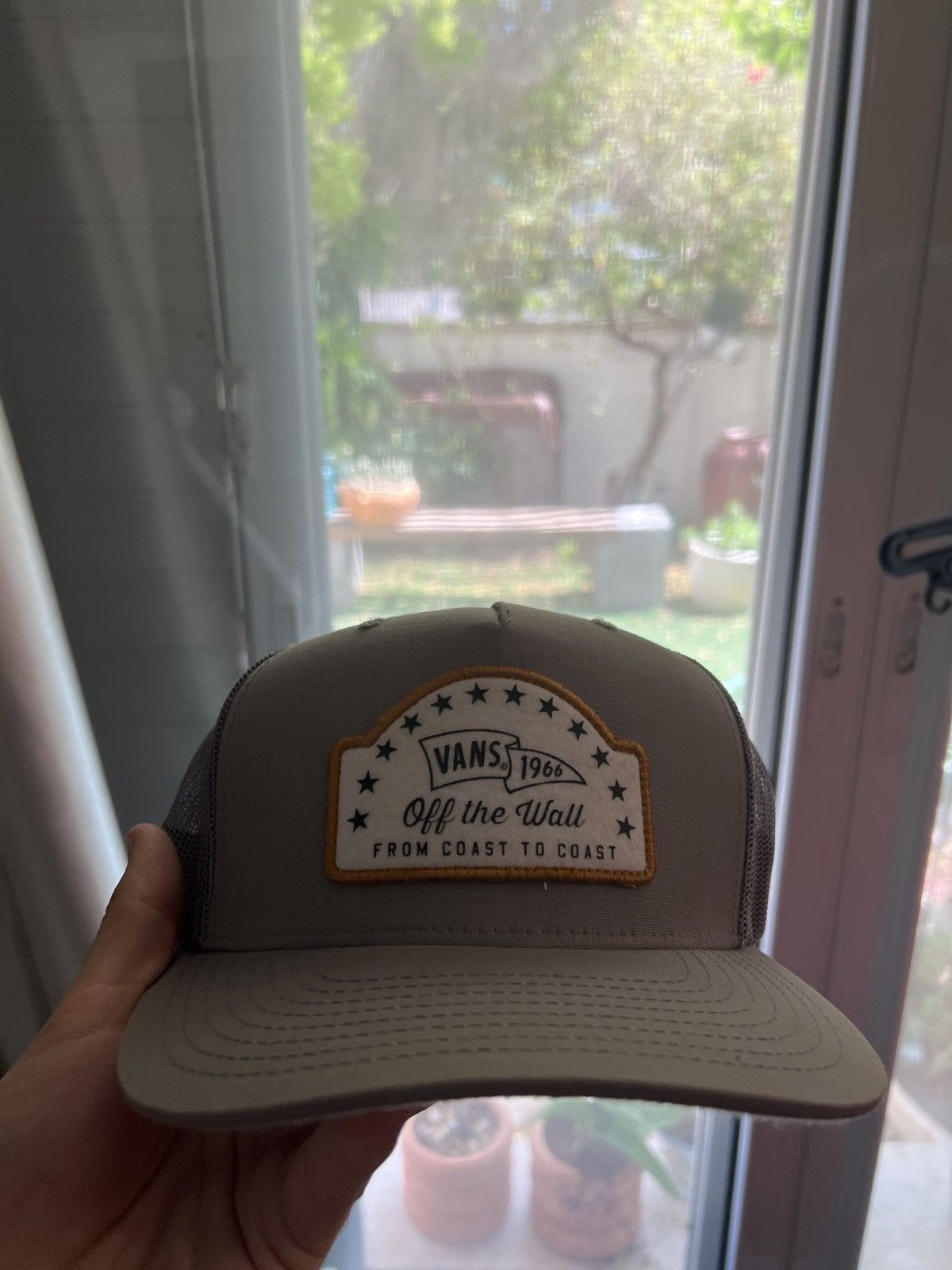 Brixton Vans, Burton and Brixton hats Size ONE SIZE - 4 Thumbnail