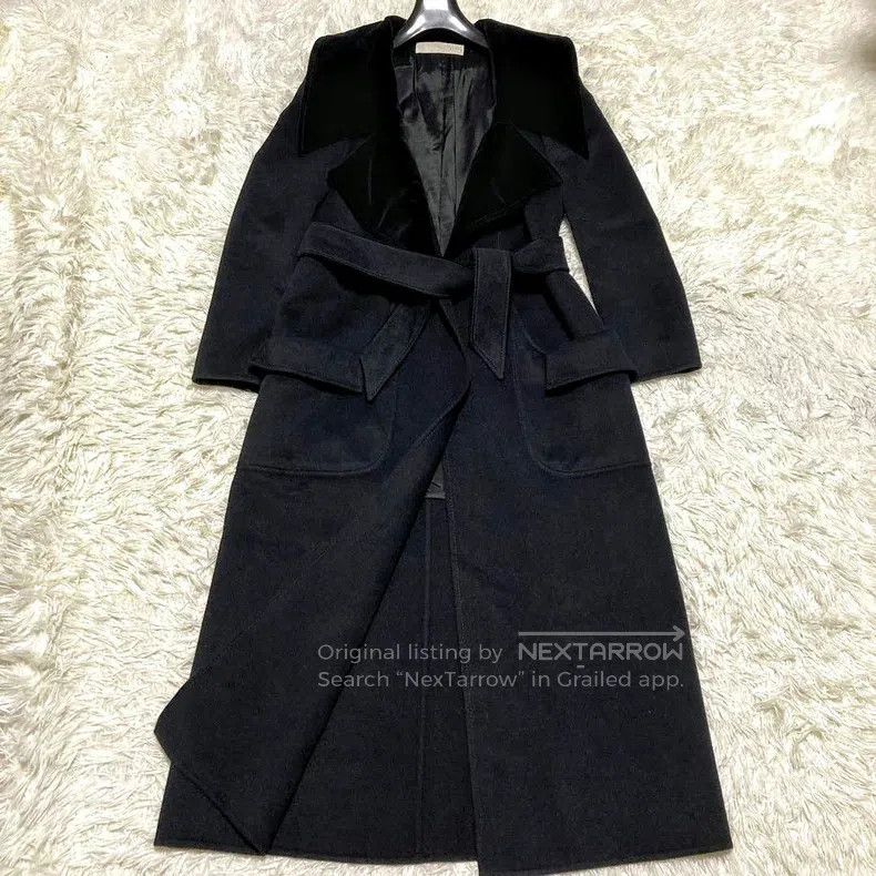 Valentino Valentino Woolen antique coat Size M / US 6-8 / IT 42-44 - 1 Thumbnail