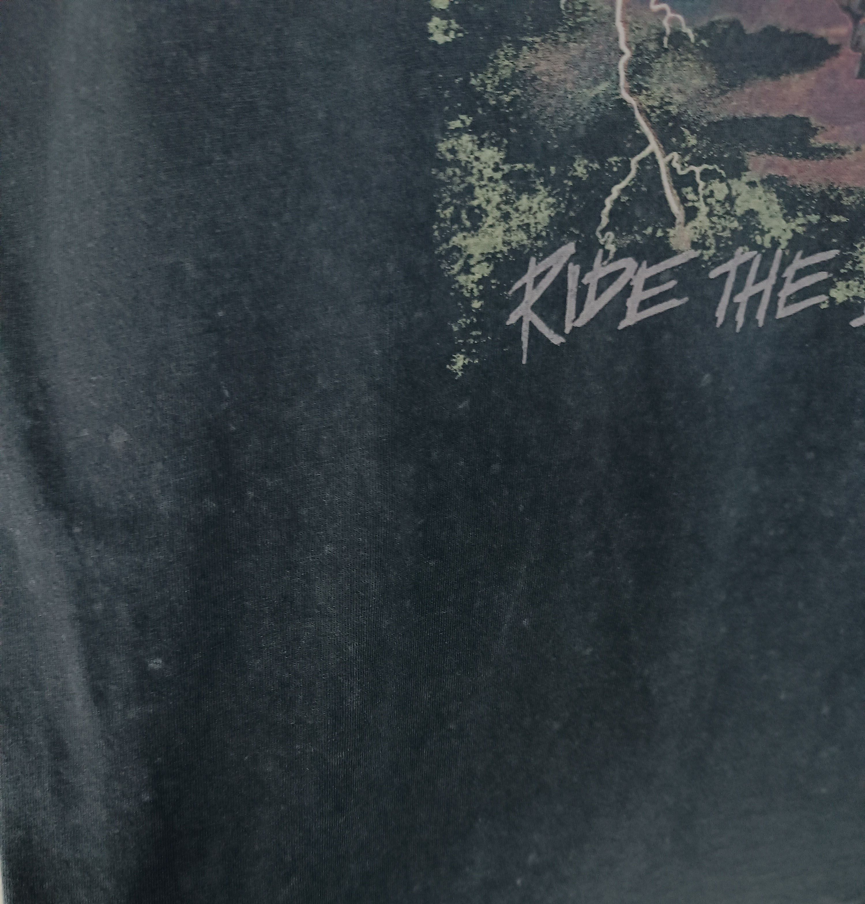 Vintage VINTAGE FADED METALLICA RIDE THE LIGHTNING TEE Size US M / EU 48-50 / 2 - 13 Thumbnail