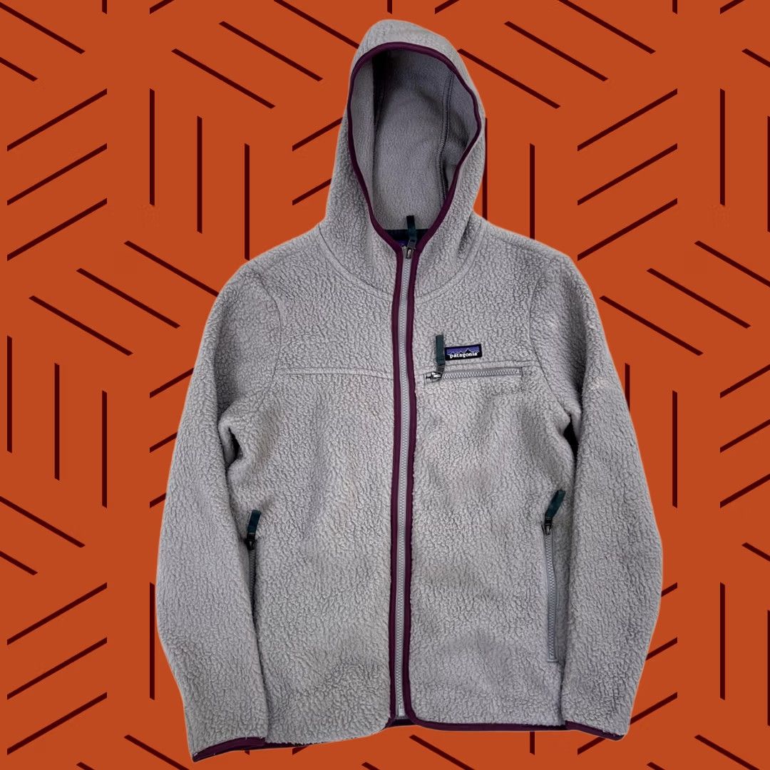 Patagonia Patagonia Retro Pile Fleece Hoody Jacket Womens S Feather Gray Size S / US 4 / IT 40 - 1 Thumbnail