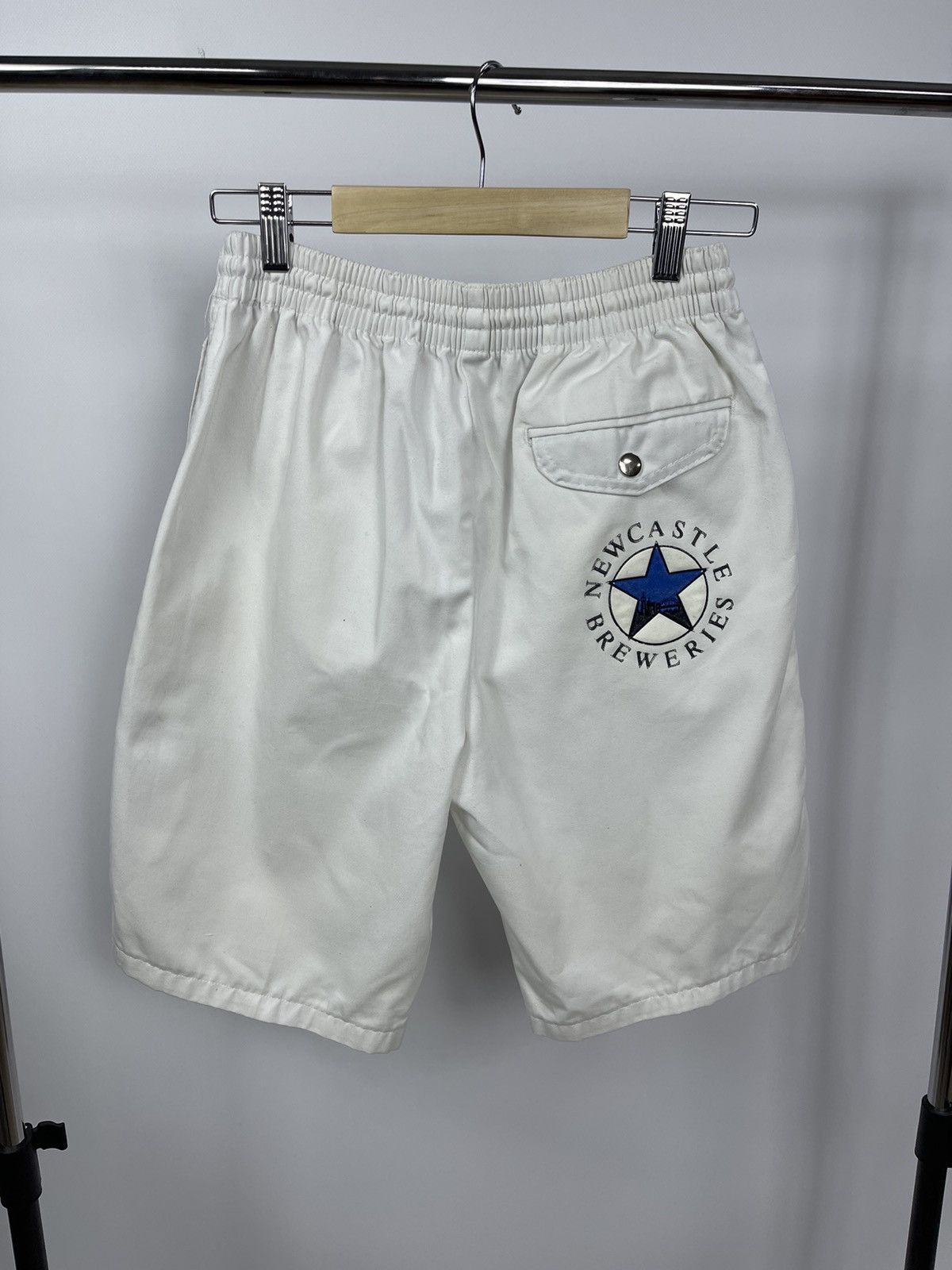 Asics Newcastle Asics Shorts Size 30 Vintage 90sWhite Made In U.K. Size US 30 / EU 46 - 4 Thumbnail