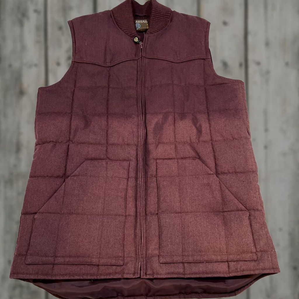 Roper Roper Vest Women’s XL 16-18 Maroon Quilted Cotton Poly Down Pockets Full Zip Vest Accessories Casual, Travel, Workwear Womens Size L / US 10 / IT 46 - 1 Thumbnail