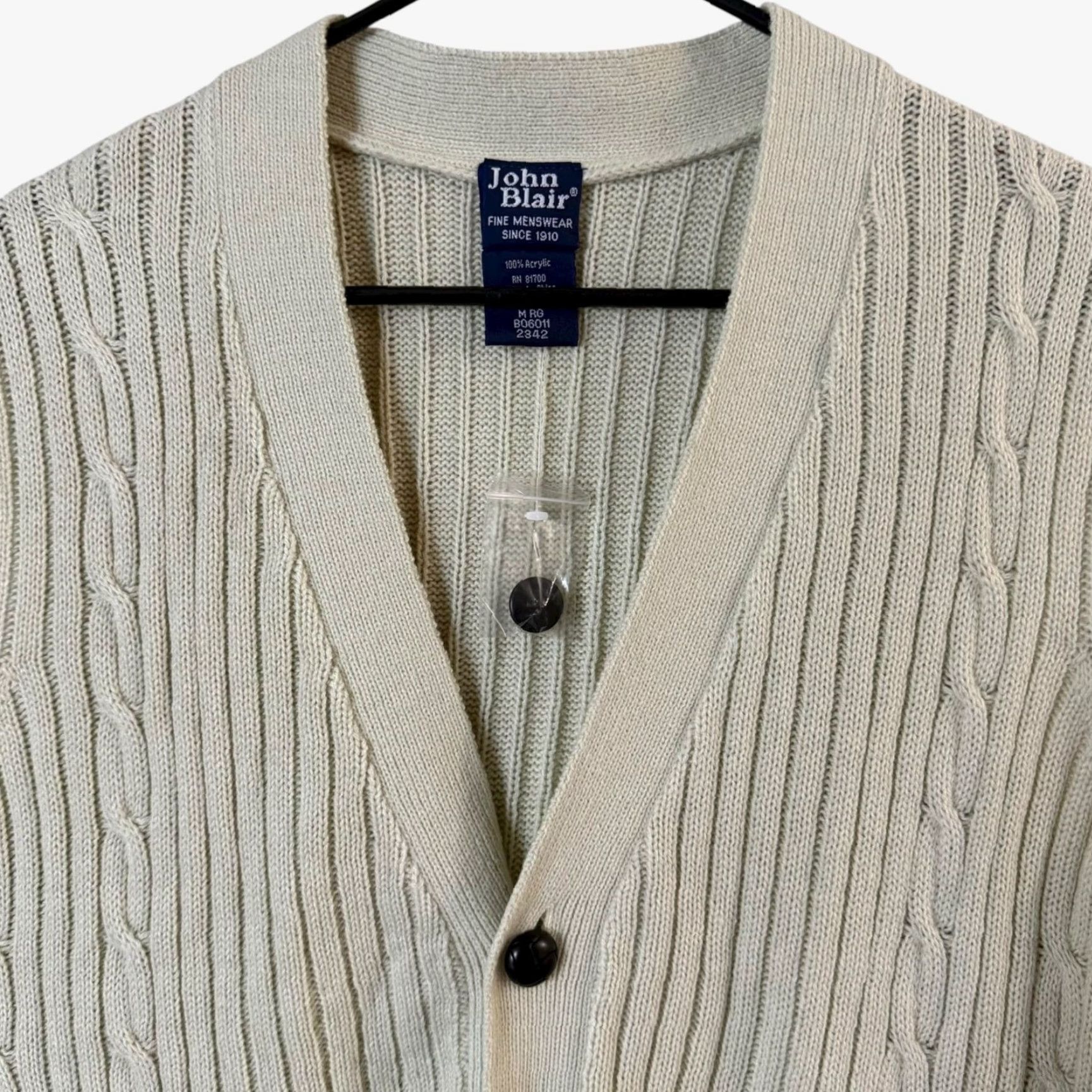Blair VINTAGE John Blair Cable Knit Sweater Vest Button-Up V-Neck Cream Men's Medium Size US M / EU 48-50 / 2 - 5 Thumbnail