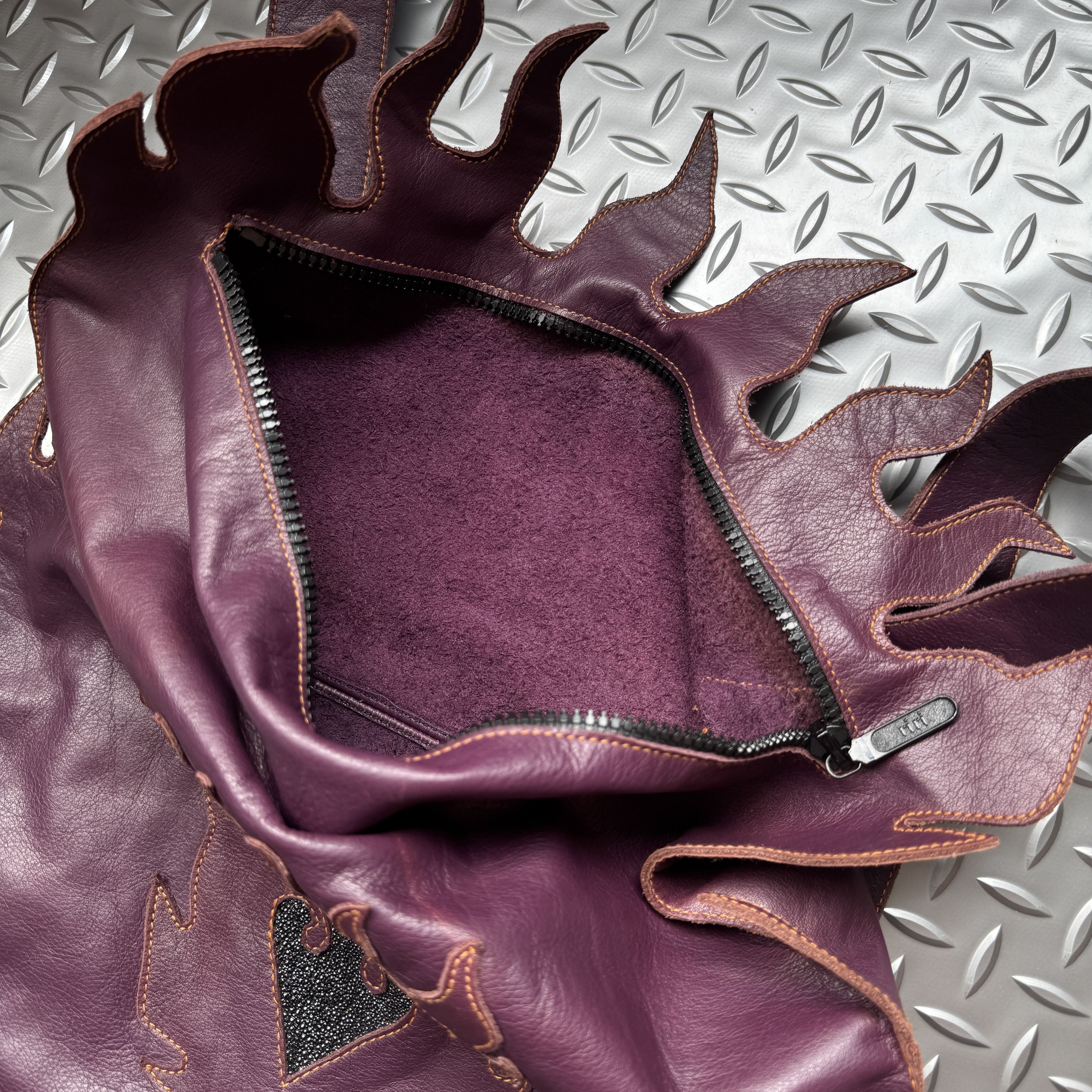 Japanese Brand Archive Flame Leather Backpack Size ONE SIZE - 4 Thumbnail