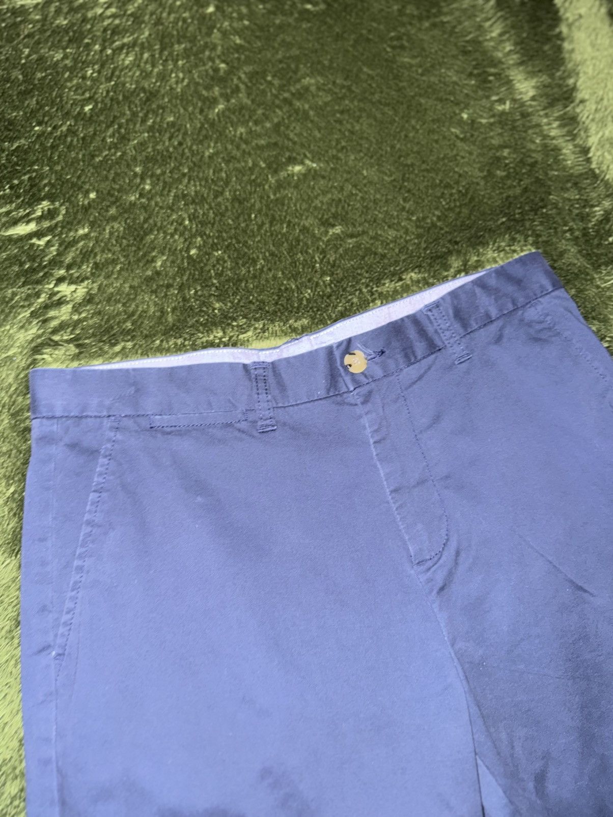 Tommy Hilfiger [32] Tommy Hilfiger USA Cotton Chino Shorts – Navy Size US 32 / EU 48 - 2 Thumbnail