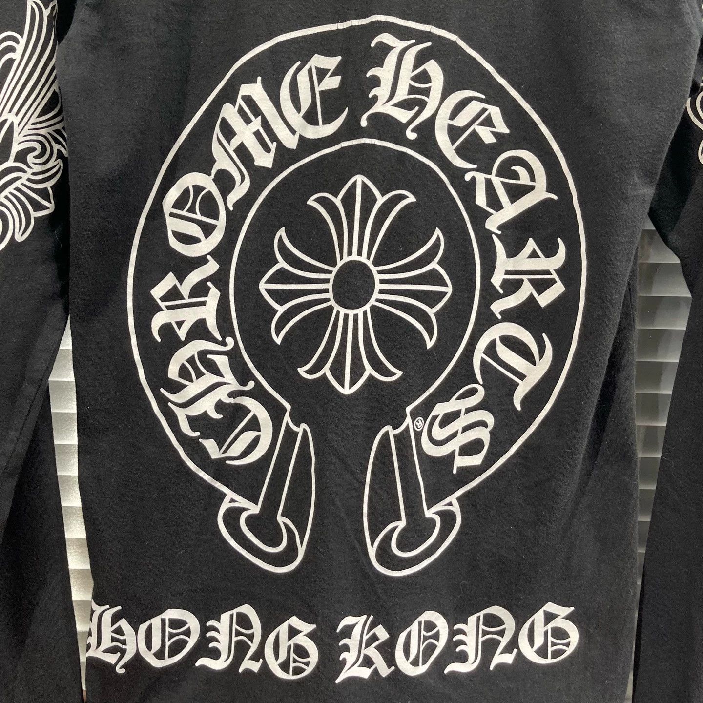 Chrome Hearts Chrome Hearts HK Exclusive Qilin Arm Horse Shoe LS S 99New Size US S / EU 44-46 / 1 - 6 Thumbnail