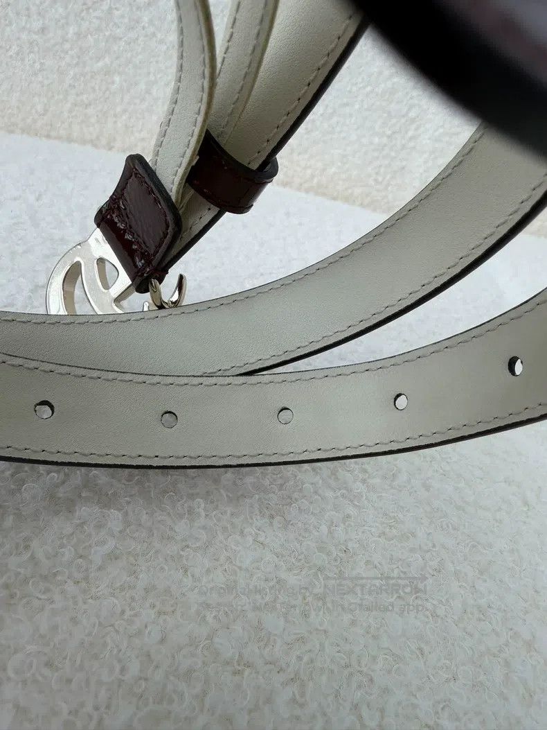 Gucci Gucci Size80 Patent leather vintage burgundy patent leather Size ONE SIZE - 2 Thumbnail