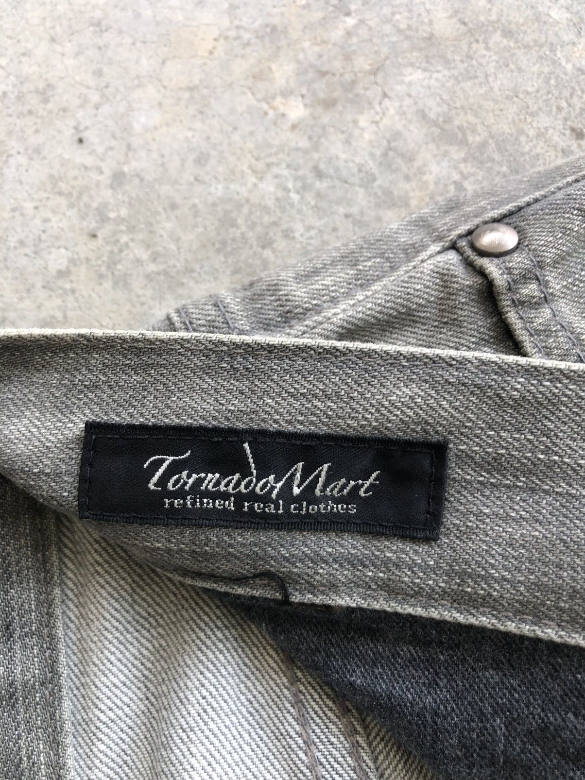 Tornado Mart Tornado Mart Flared Jeans Distressed Jeans Size US 32 / EU 48 - 20 Thumbnail