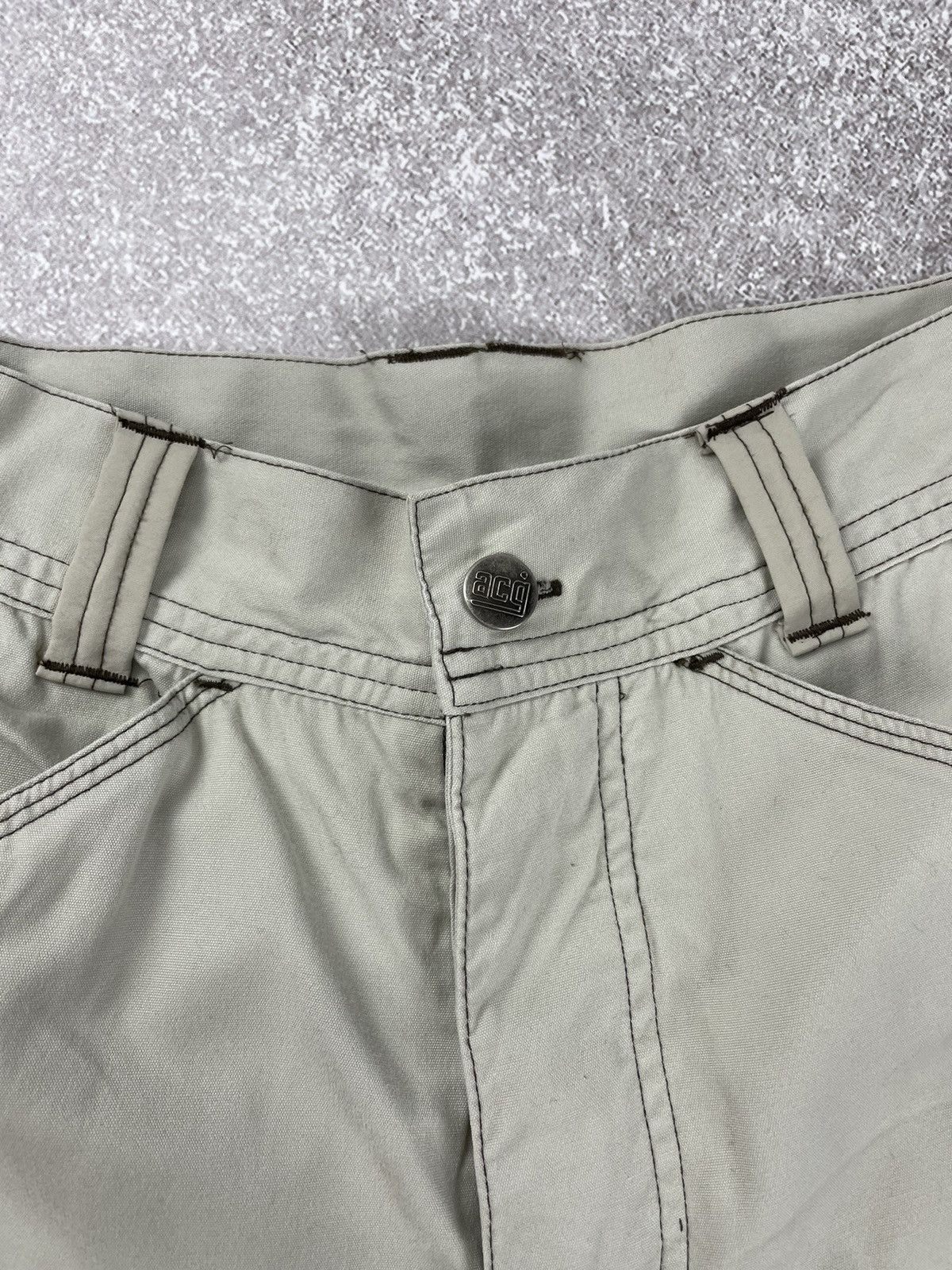 Nike × Nike ACG × Vintage Vintage Nike Acg Multi-Pocket Cargo Shorts Size 30 Size US 30 / EU 46 - 6 Thumbnail