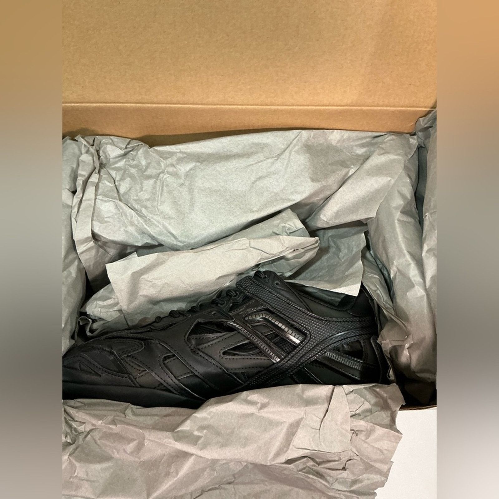 Balenciaga Balenciaga Drive Dark Charcoal Athletic Sneakers Women’s 39 Size US 9.5 / IT 39.5 - 13 Thumbnail
