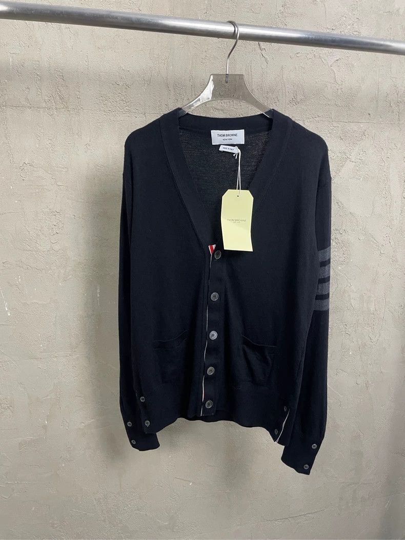 Thom Browne Thom Browne Black four-striped wool cardigan jacket 2505-Ne Size US M / EU 48-50 / 2 - 1 Thumbnail