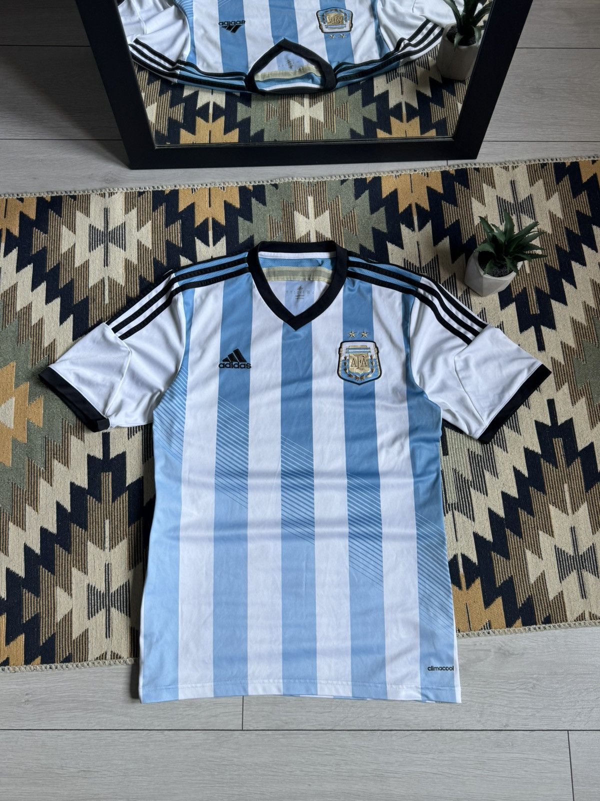 Adidas Vintage Adidas Argentina 2013/15 Blockcore Home Jersey Size US M / EU 48-50 / 2 - 1 Thumbnail