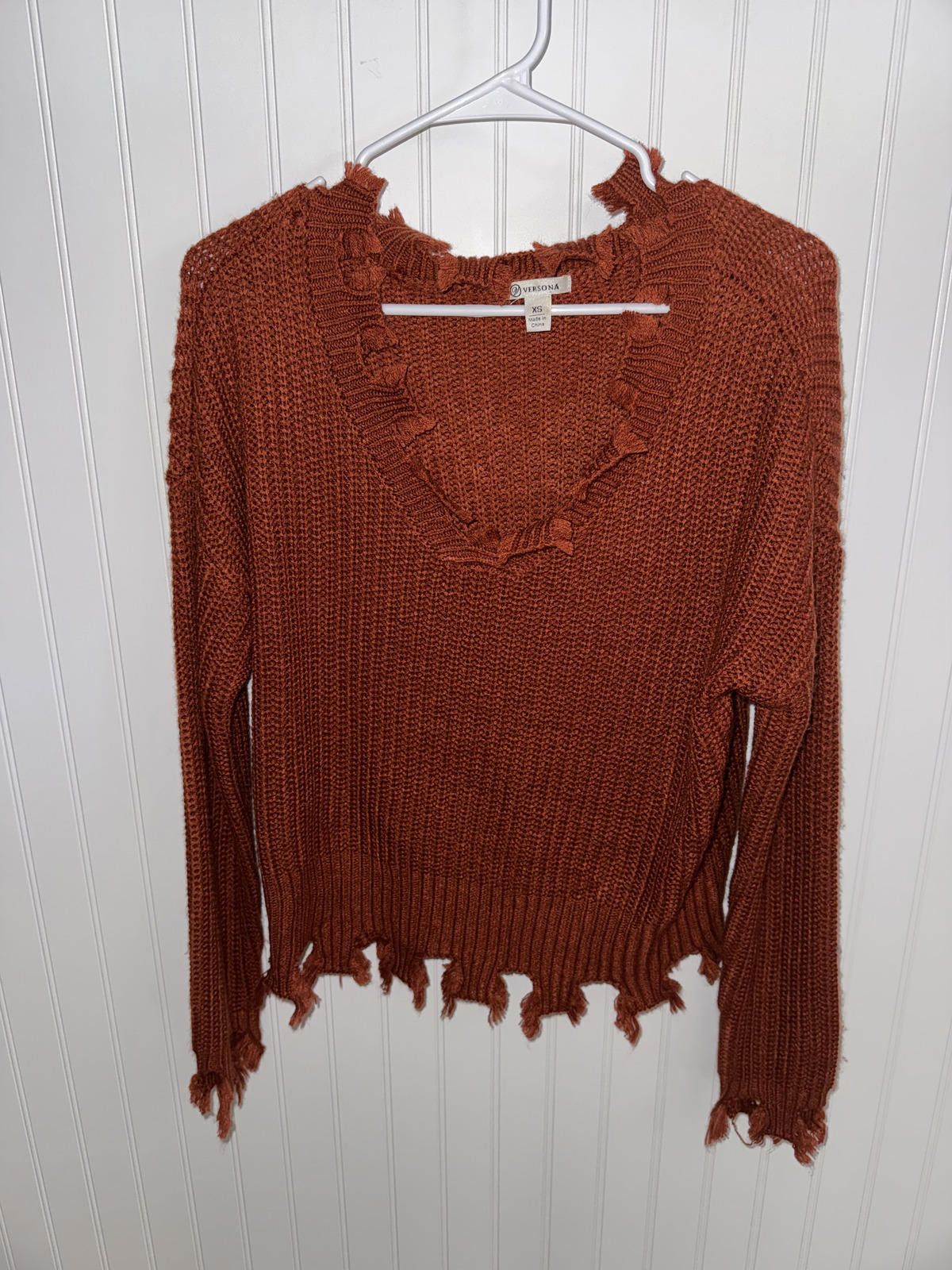 Other Versona XS Rust Orange Knit Sweater with Distressed Edges Size XS / US 0-2 / IT 36-38 - 1 Thumbnail