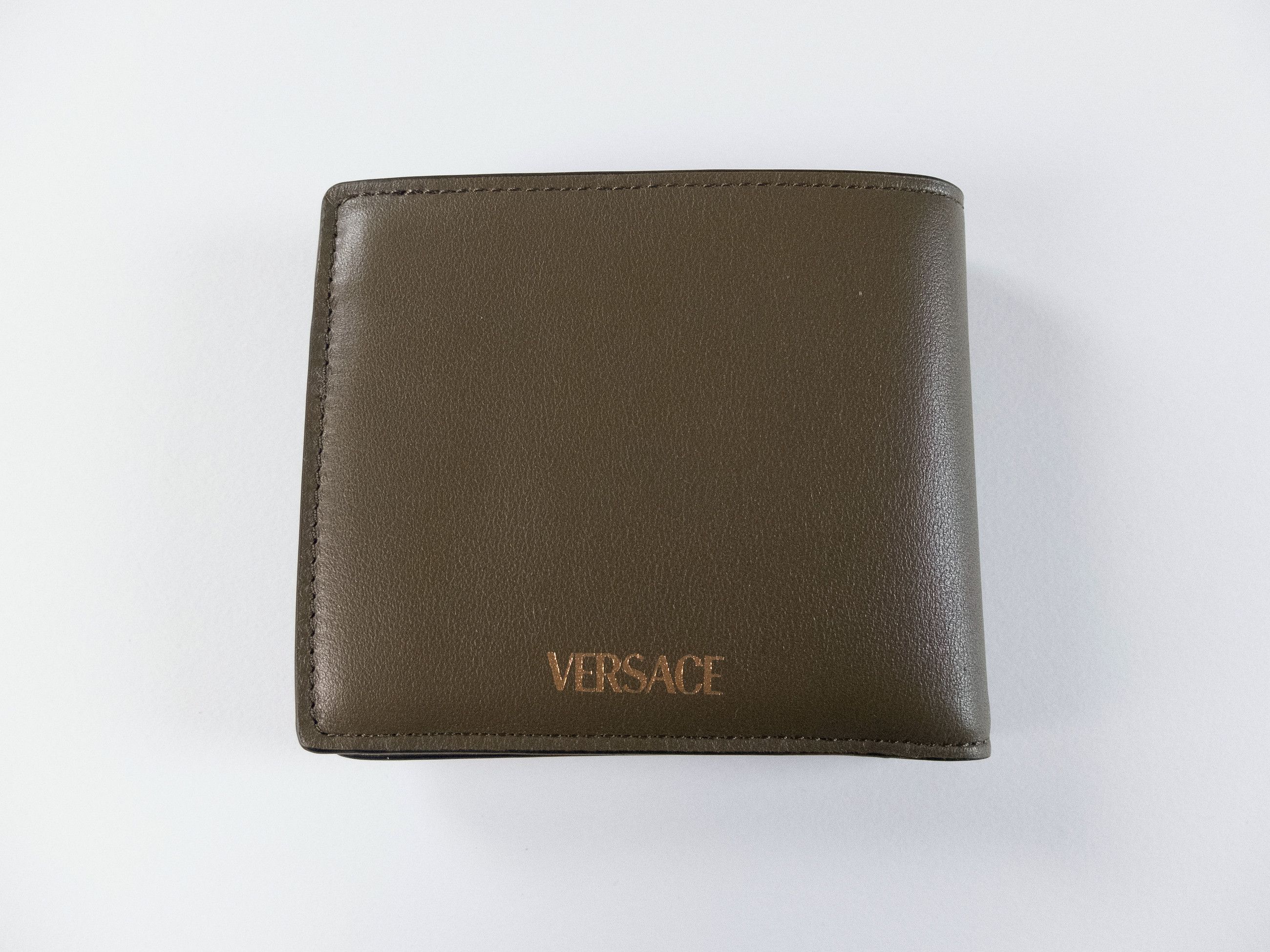 Versace VERSACE green leather bifold wallet with gold medusa pin Size ONE SIZE - 3 Thumbnail